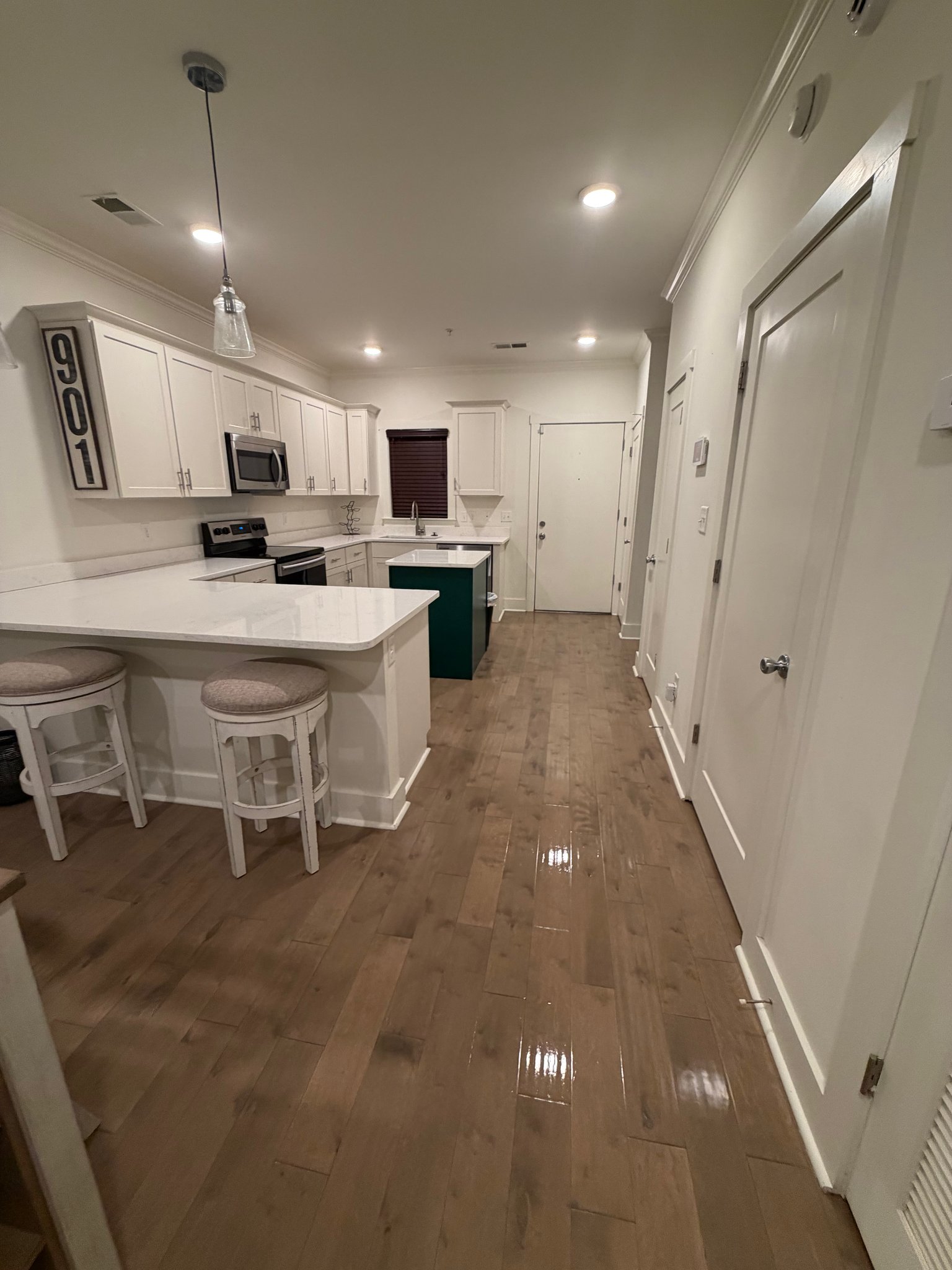 Memphis Townhome: 1625 Monroe Ave
