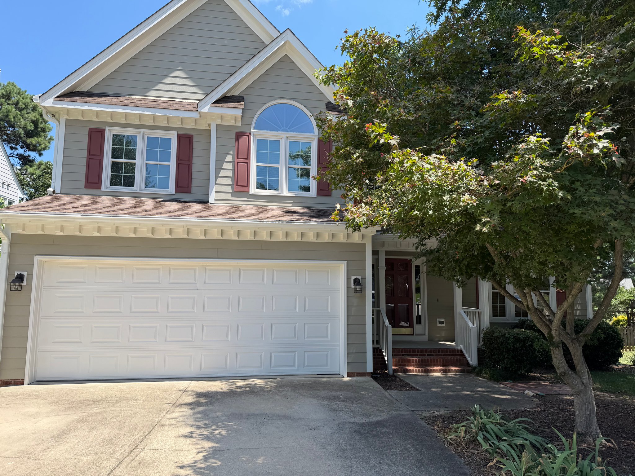Apex House: 504 Thorngate Rd