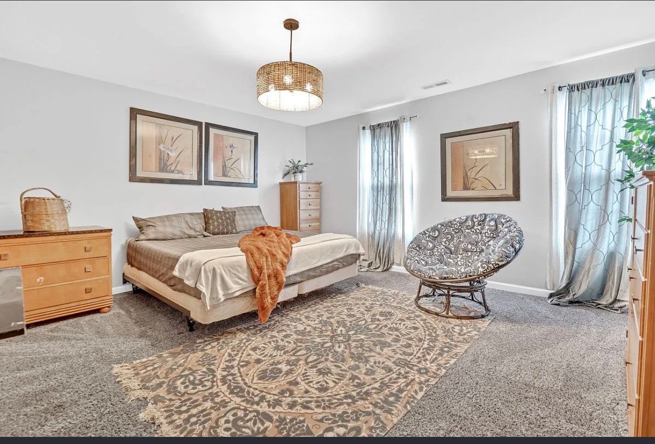 Knightdale House: 5077 Stonewood Pines Dr