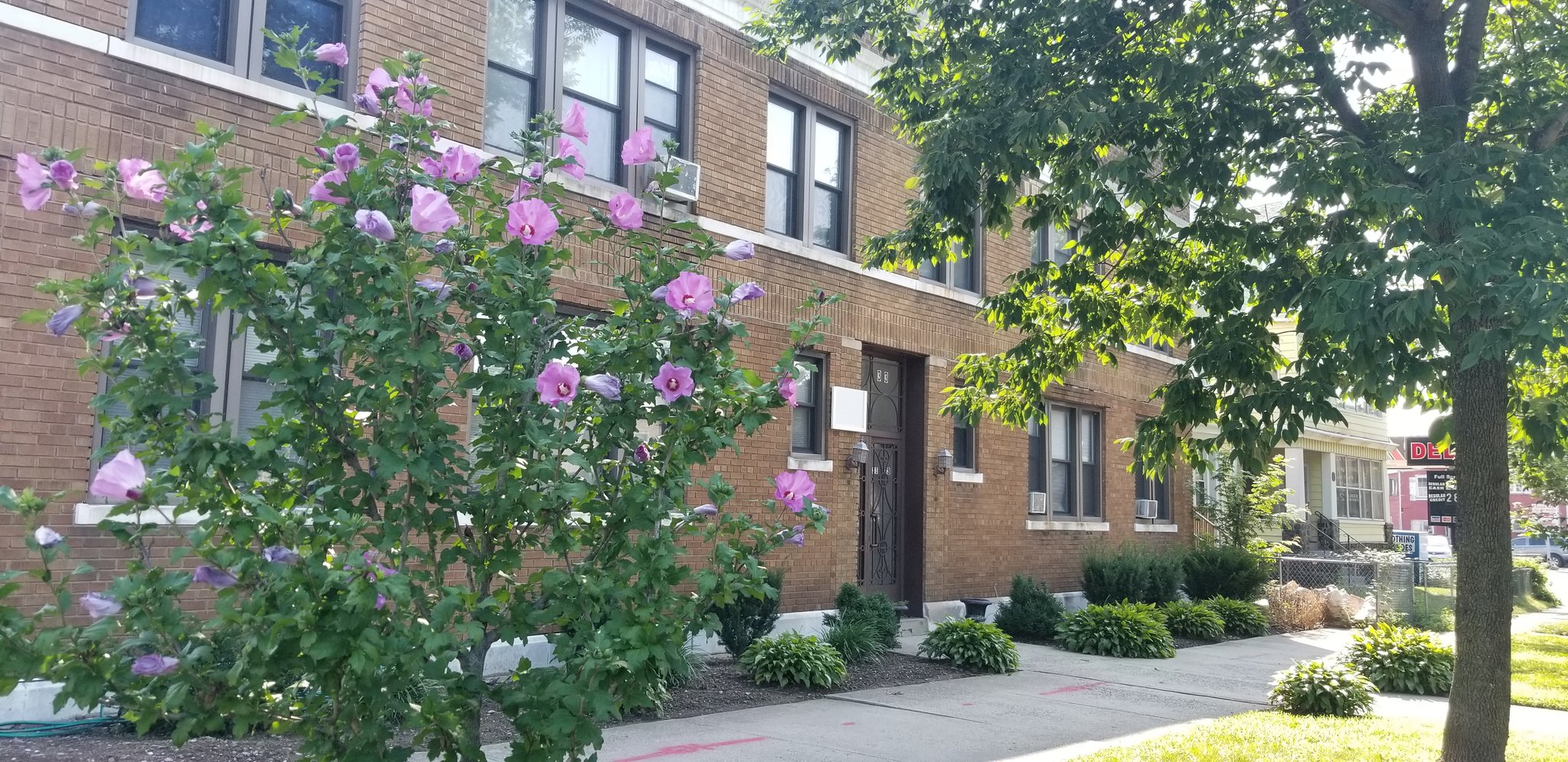 West Orange Apartment: 31-33 Park Ave