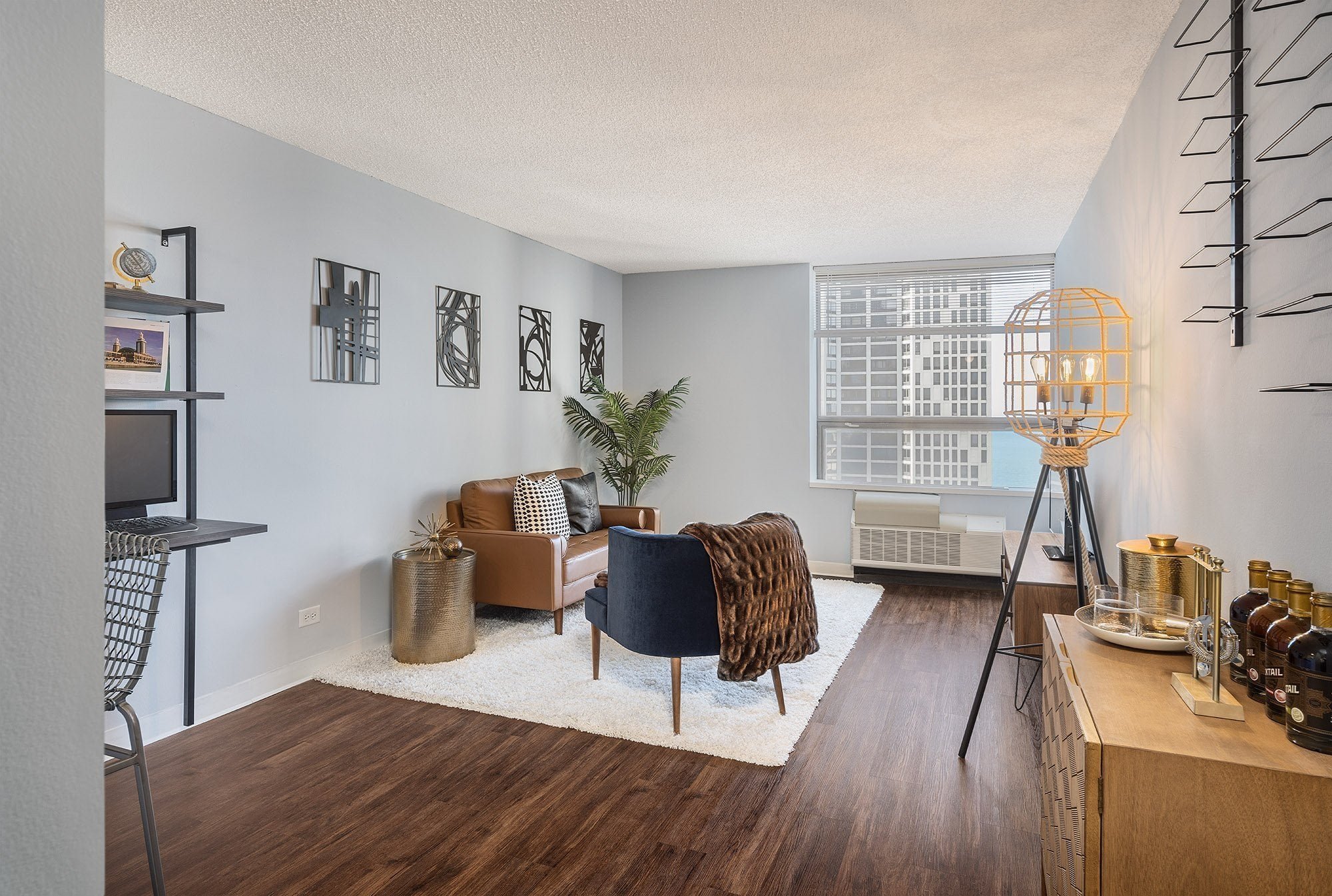 Chicago Condo: 457 East Ohio St