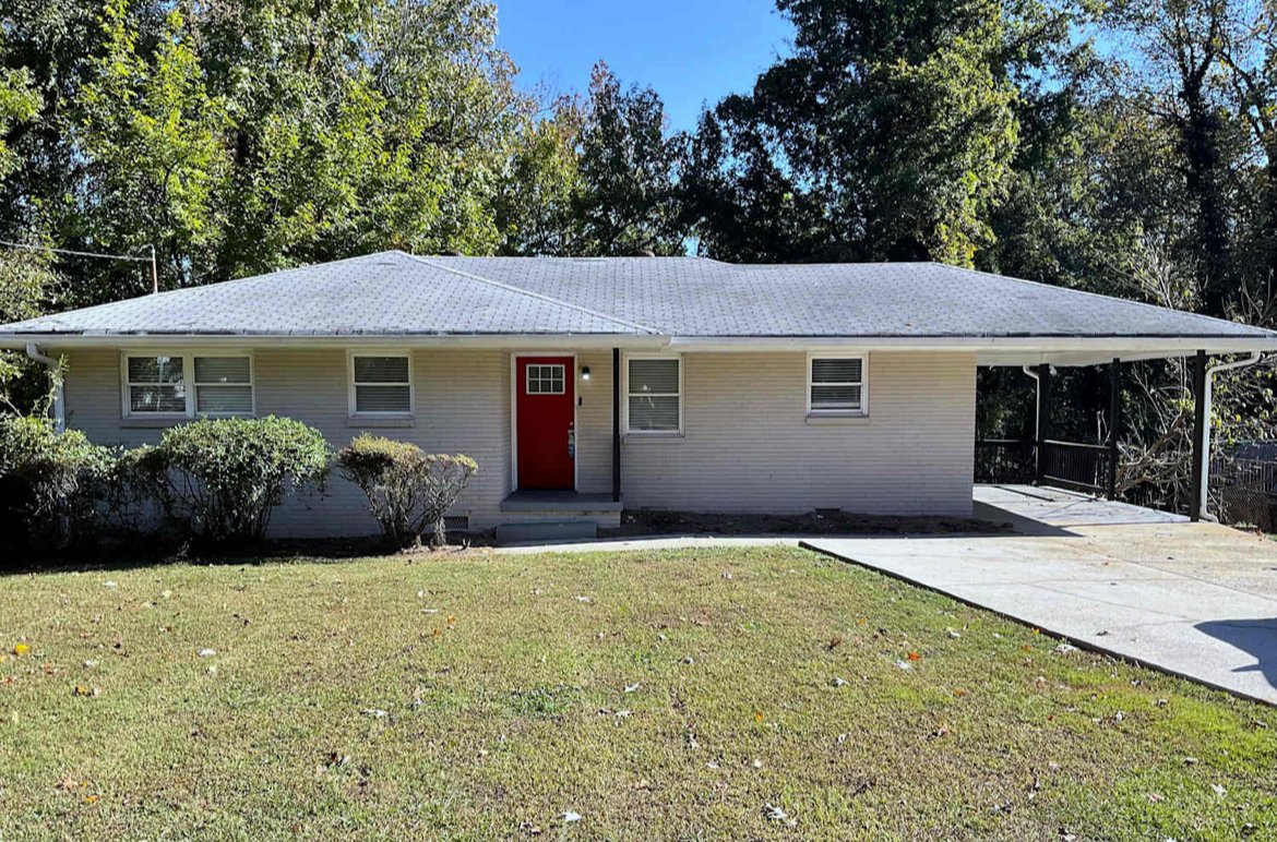 Atlanta House: 2138 Springdale Rd SW