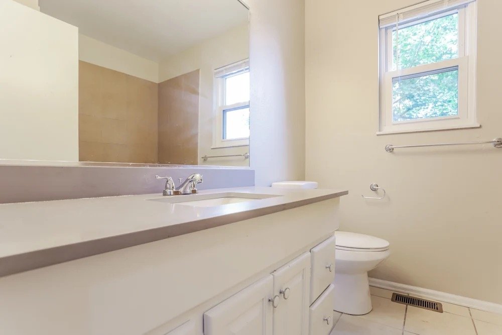 Aurora House: 15497 E Jarvis Place, Aurora, CO, 80013