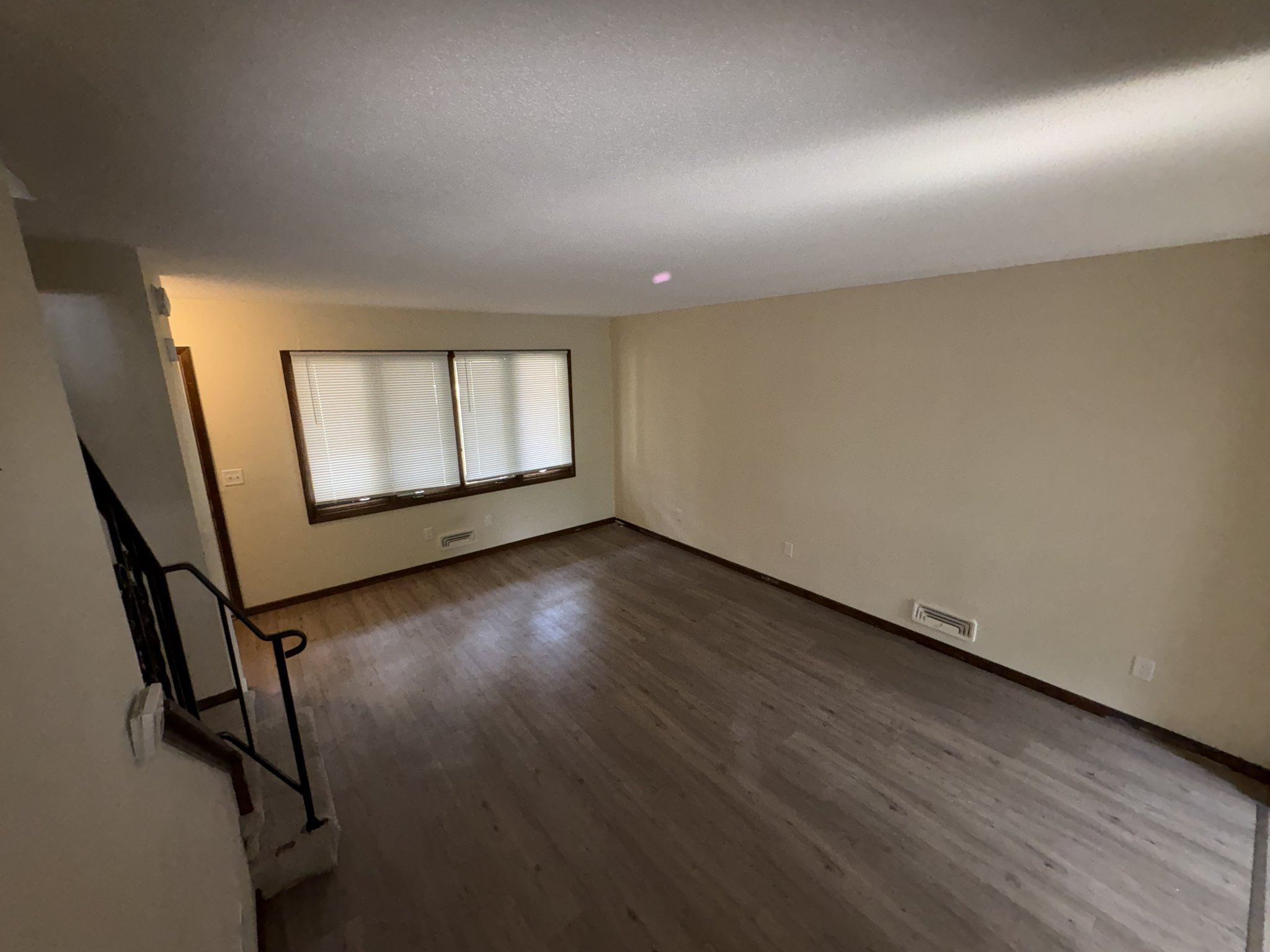 Robbinsdale Multiplex: 2939/2937 France Ave N