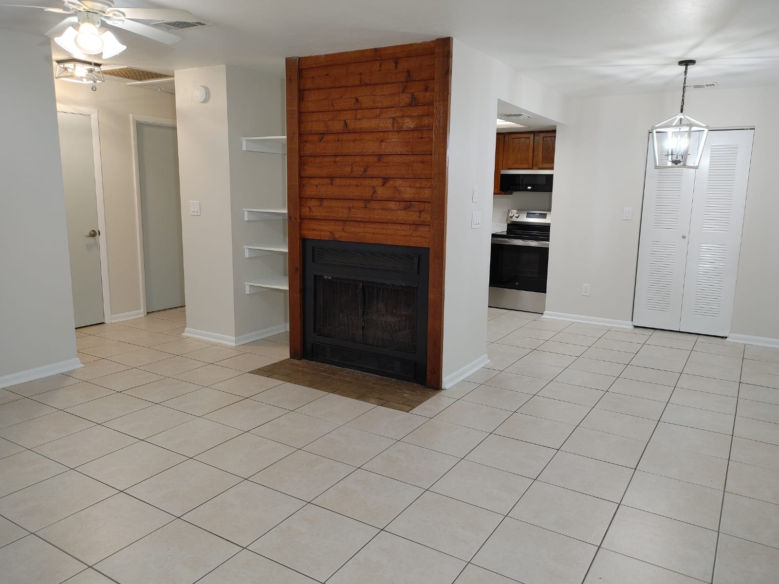 Gainesville Multiplex: 4405 SW 74th Terrace A