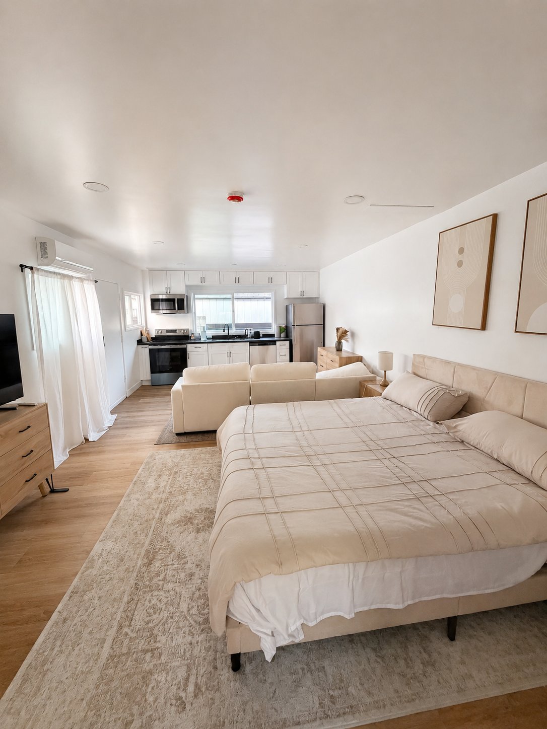 Venice Multiplex: 715 1/2 Sunset Avenue