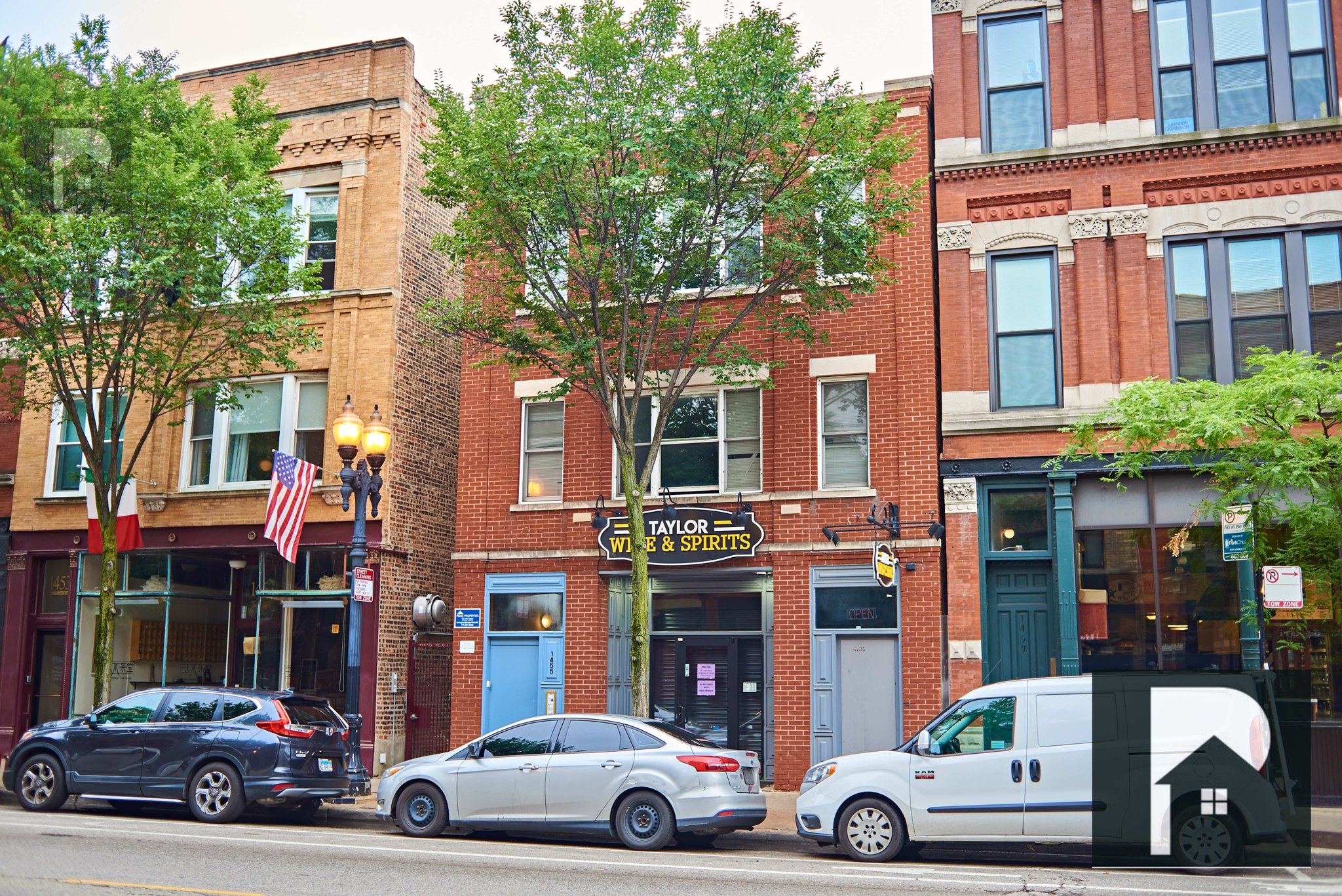 Chicago Condo: 1455 W Taylor St
