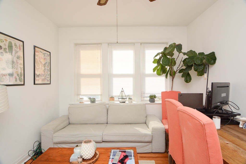 Chicago Apartment: 1933 W Crystal