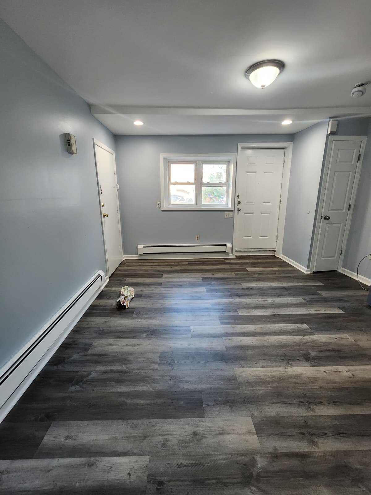 Newark Apartment: 277 Clinton Place