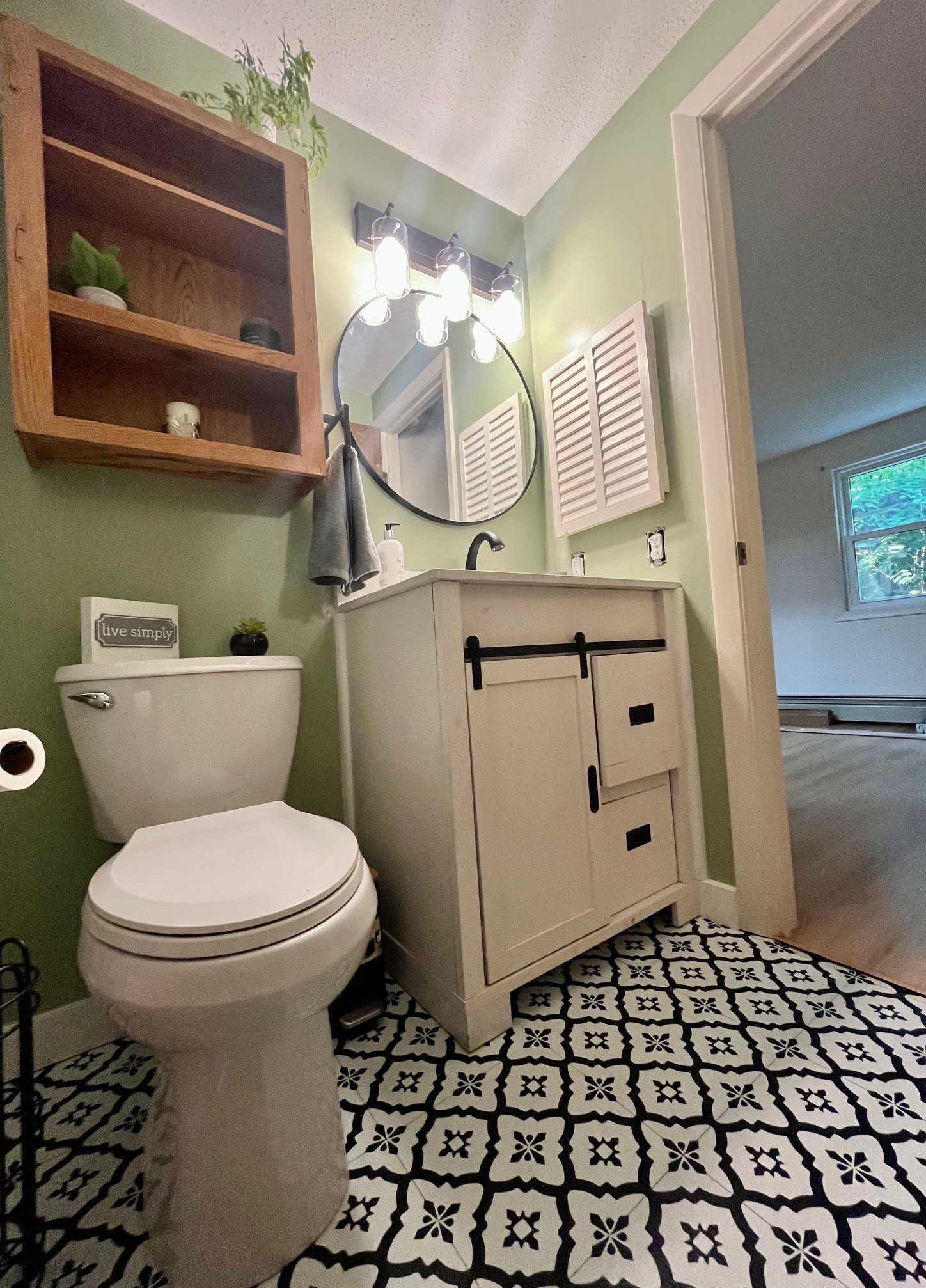 Dover Condo: 1005 Cocheco Court