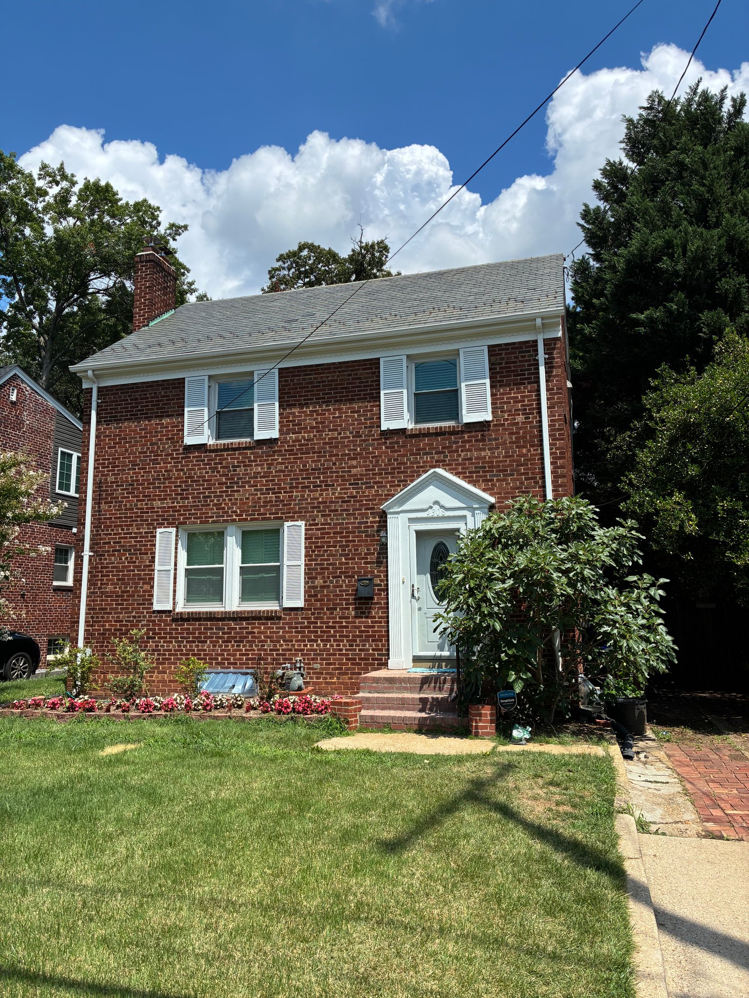 Hyattsville House: 4308 East West Hwy