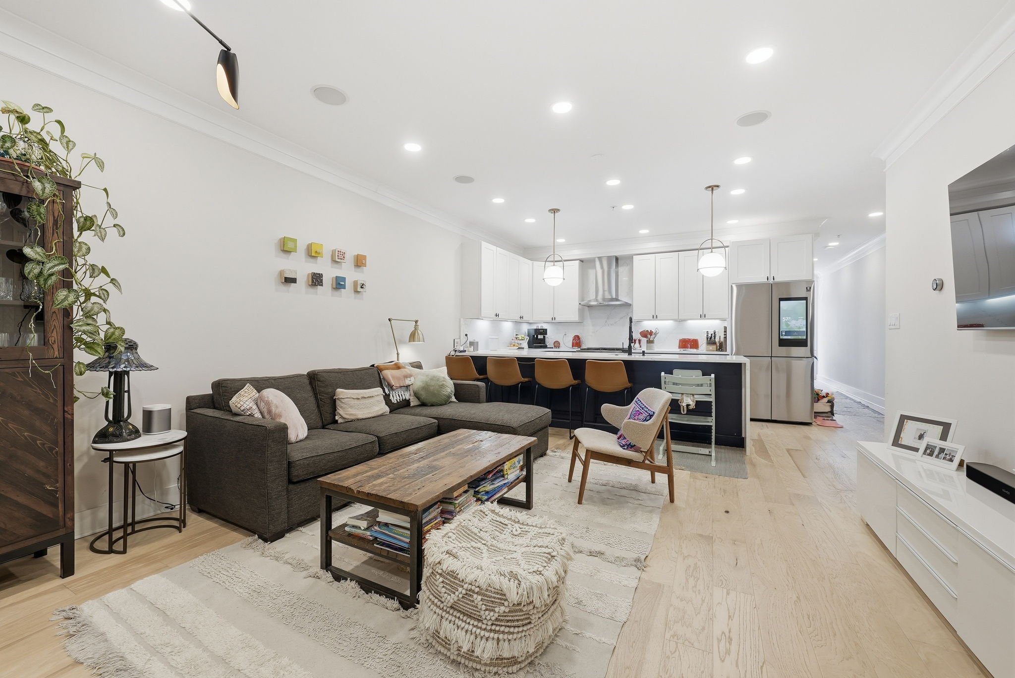 Washington Condo: 756 Princeton Pl NW
