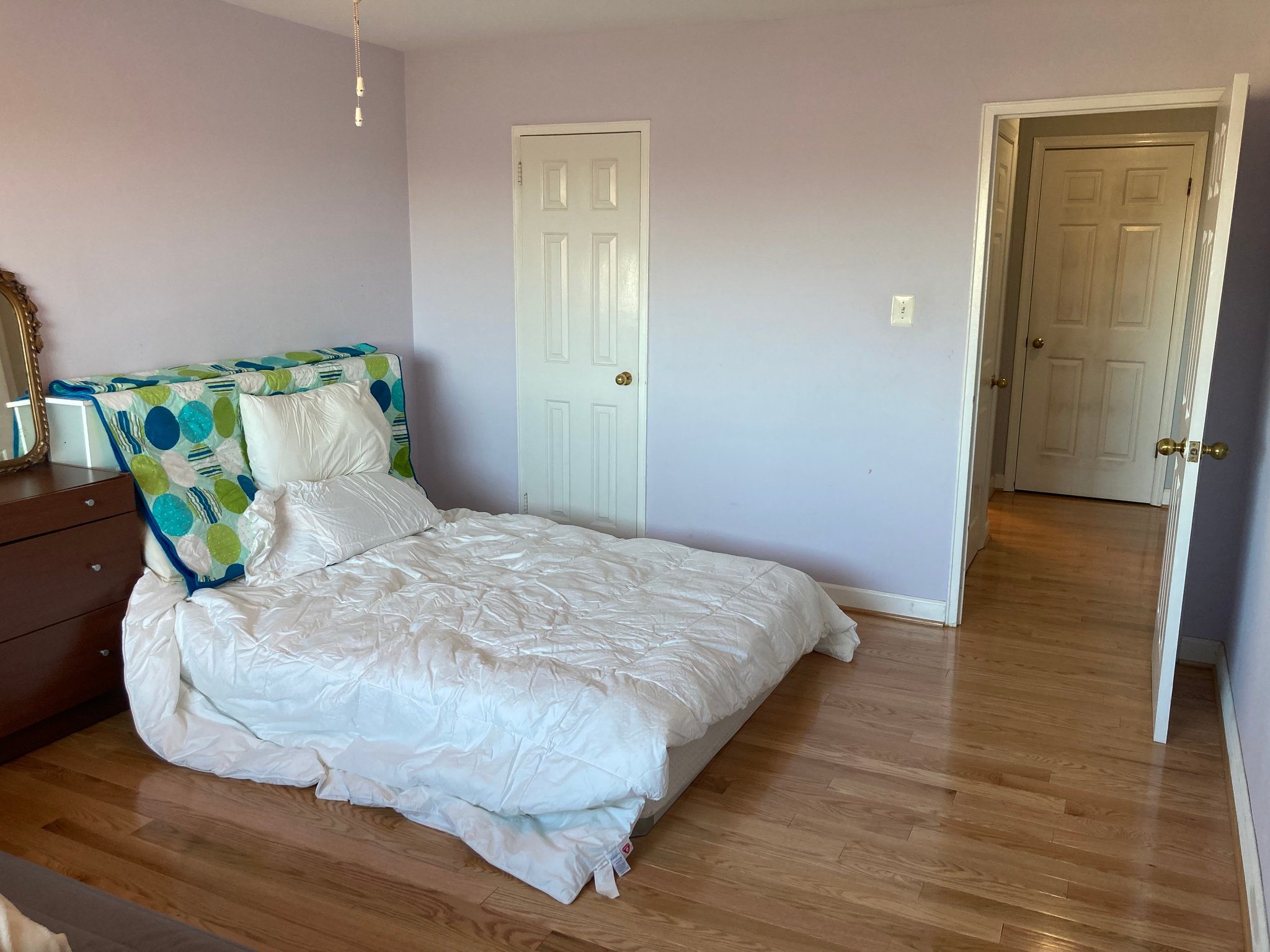 Arlington Single Room: 1300 S Arlington Ridge Road