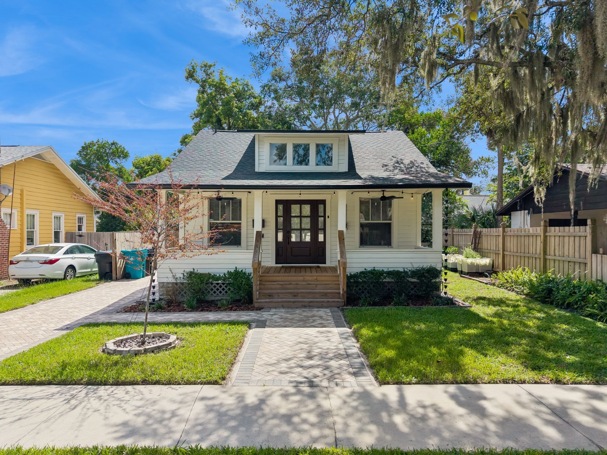 Orlando House: 809 N Hyer Ave