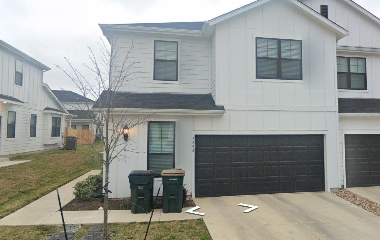 Buda Condo: 144A Threshing Road