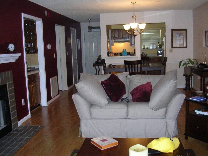 West Columbia Condo: 132 Edgewater Ln