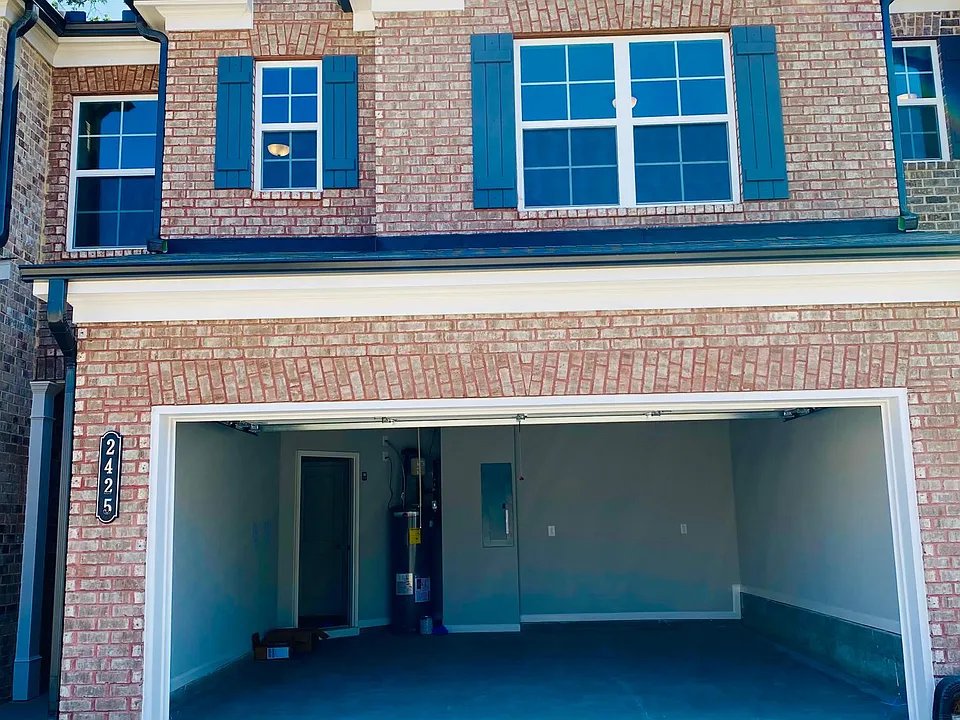 Buford Townhome: 2425 Morgan Place Dr