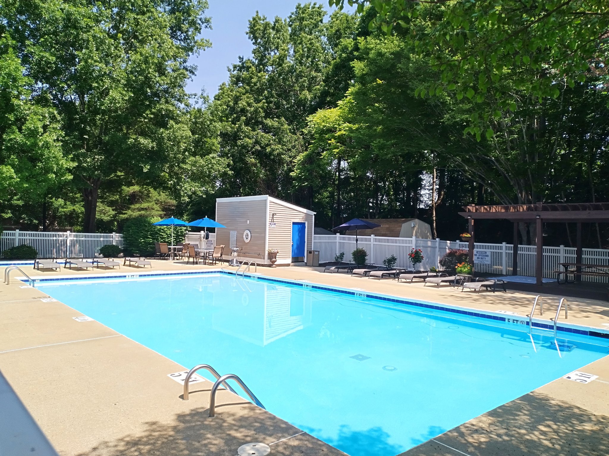 Lynchburg Apartment: 600 Reusens Road
