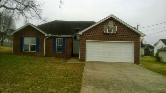 La Vergne House: 1811 Rory Cv