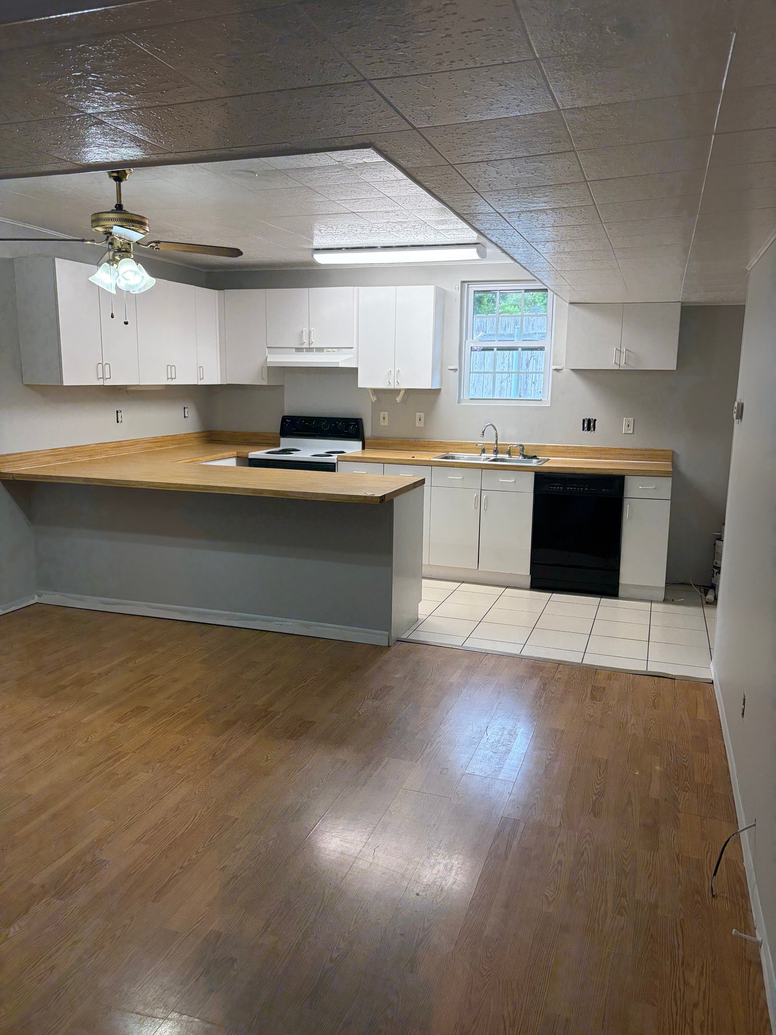 River Ridge Multiplex: 396 Tudor Ave