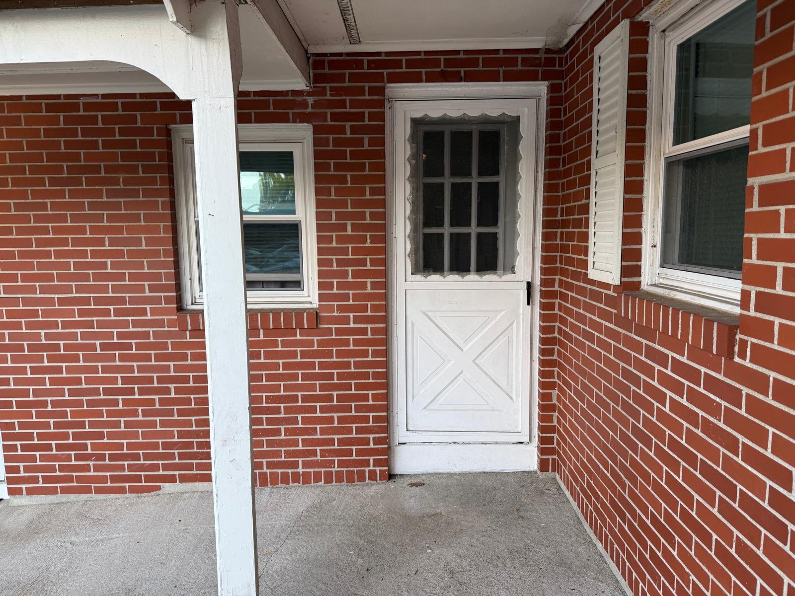 Mystic Apartment: 2350 Gold Star Hwy