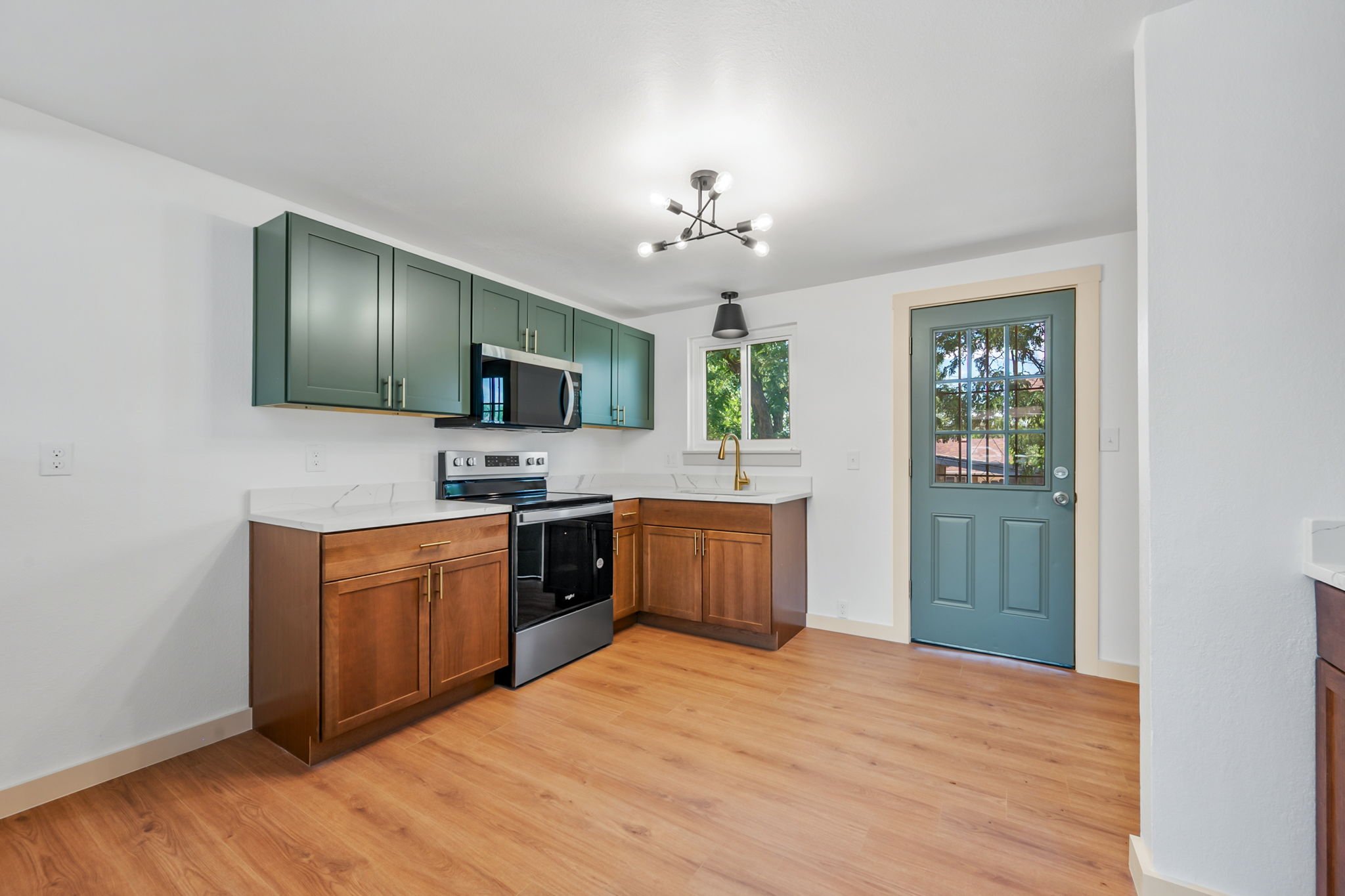 Longmont Multiplex: 1641 Lashley St