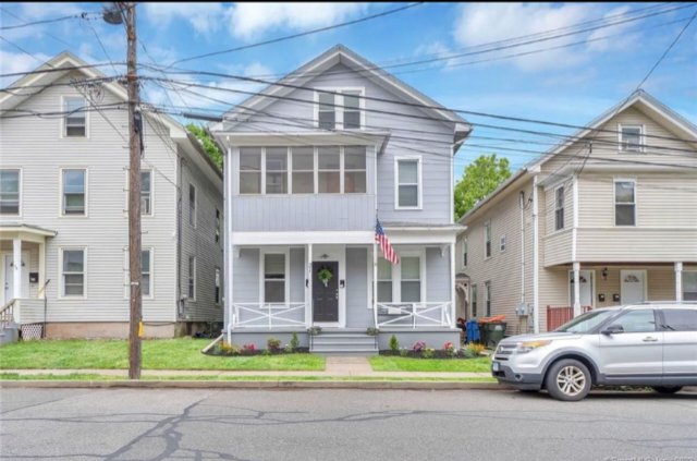 Meriden Multiplex: 31 N 1st st
