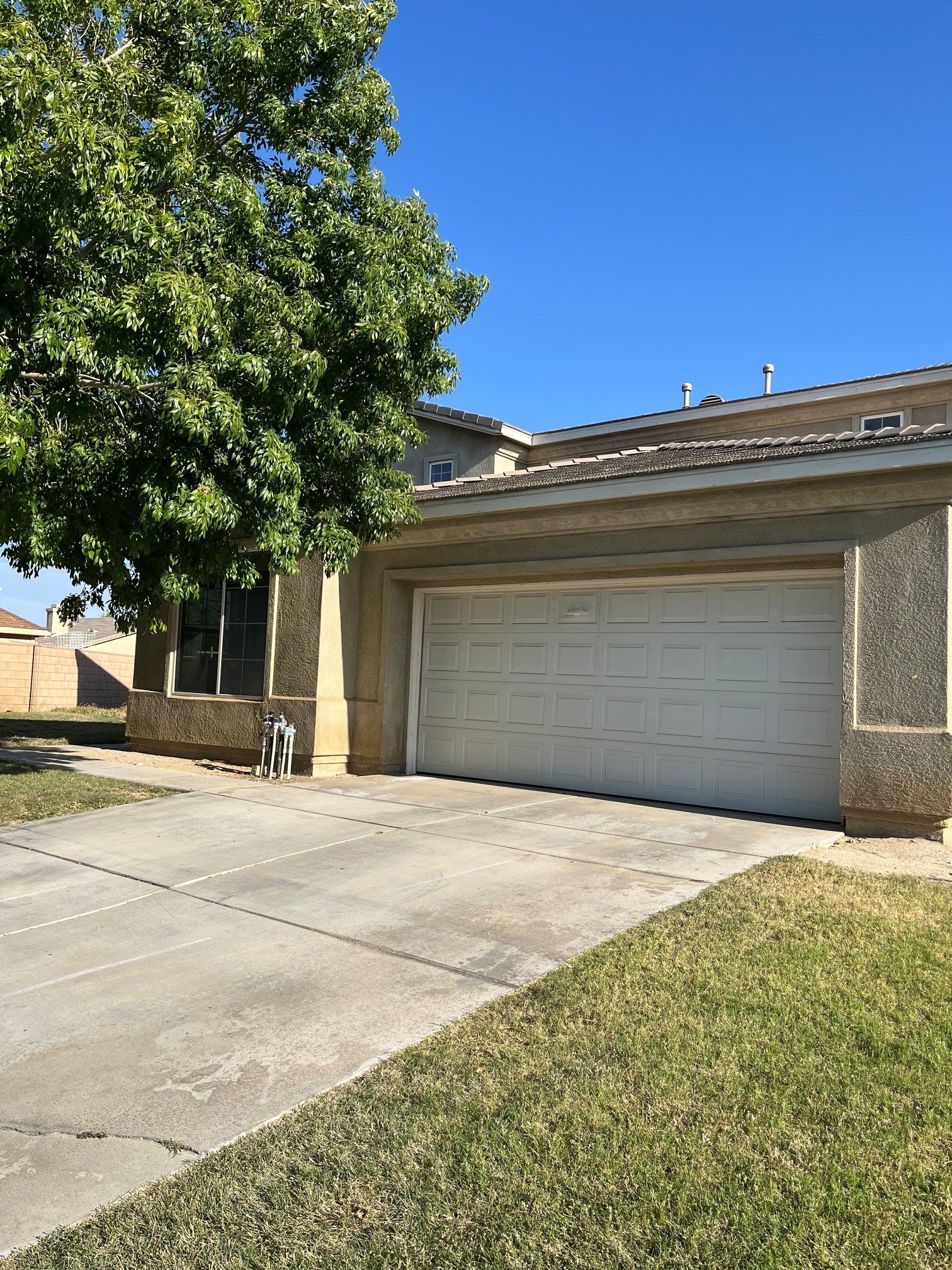 Lancaster House: 2752 Allesandra Court