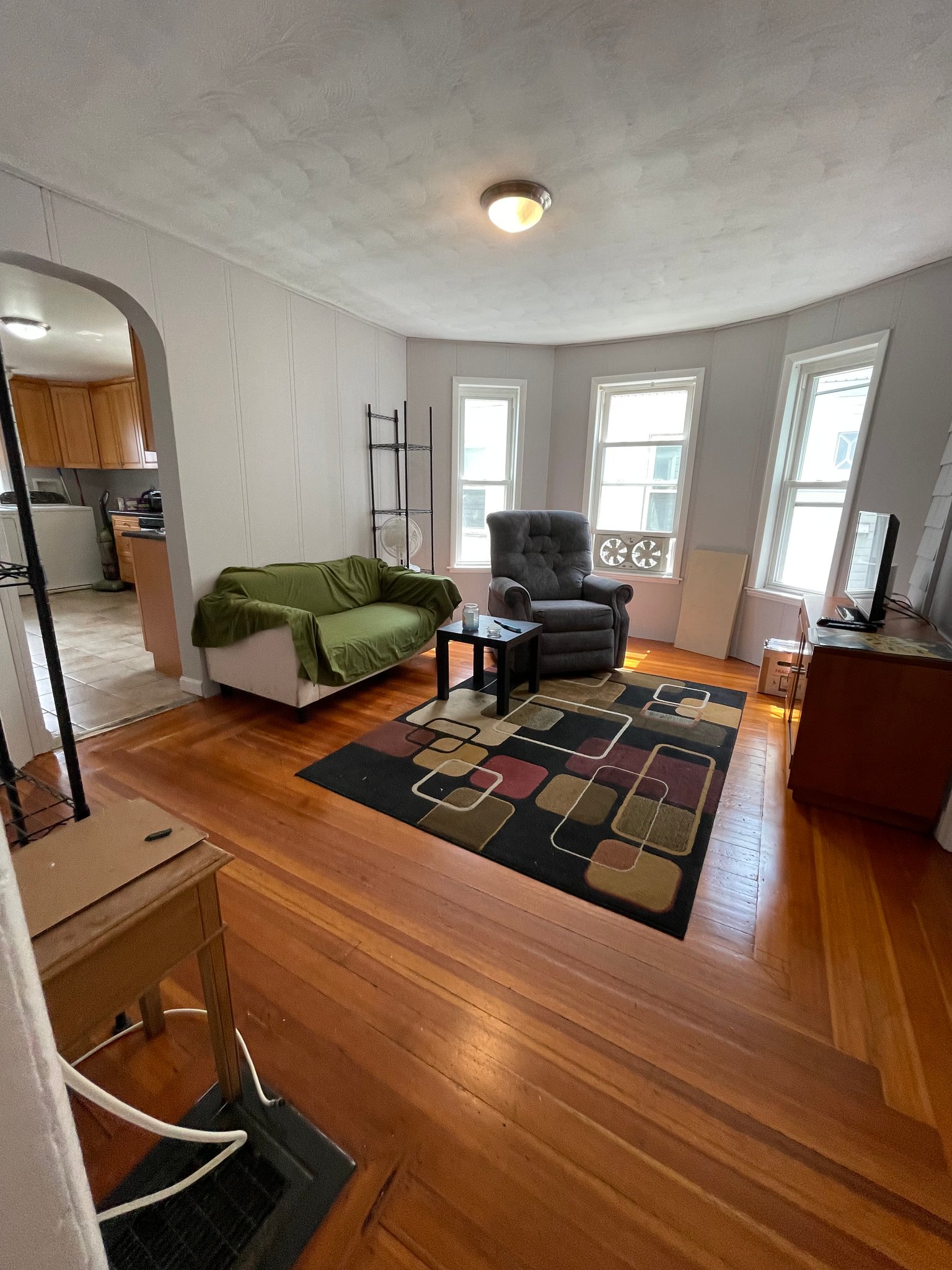 Somerville Single Room: 43 Paulina St