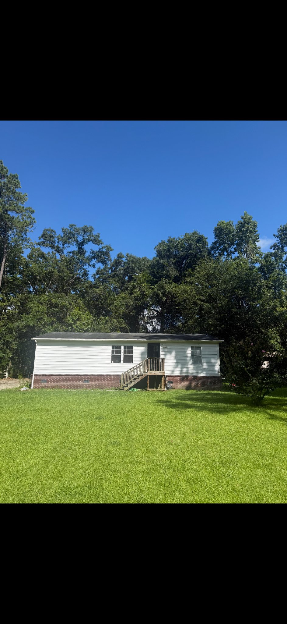 Summerville House: 784 E Randolph St