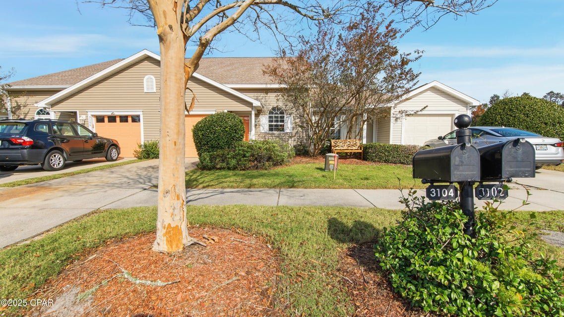 Lynn Haven House: 3104 Meadow St
