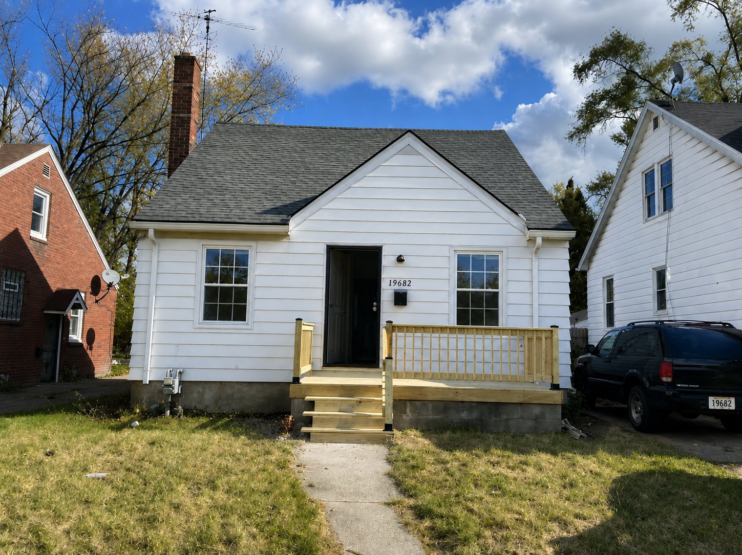 Detroit House: 19682 Rogge St