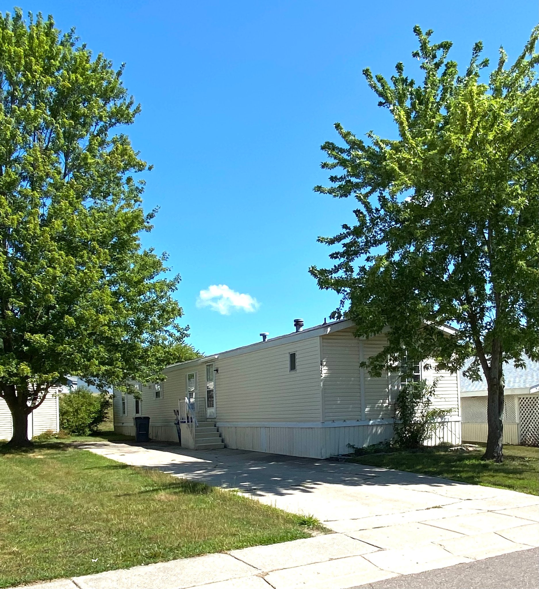 Milford House: 2242 S. Sheeran Dr.