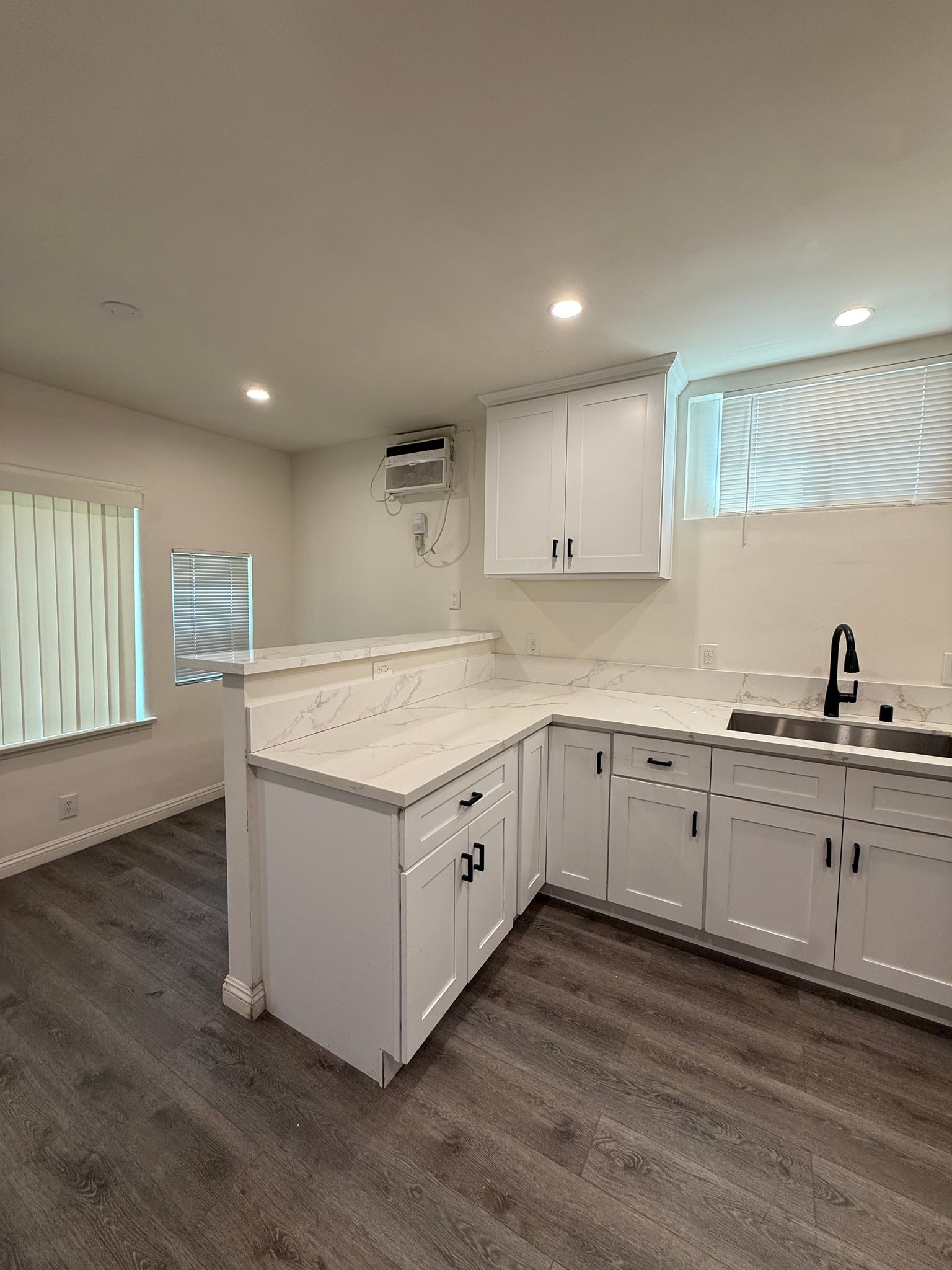 Los Angeles Condo: 6006 W Pico Blvd