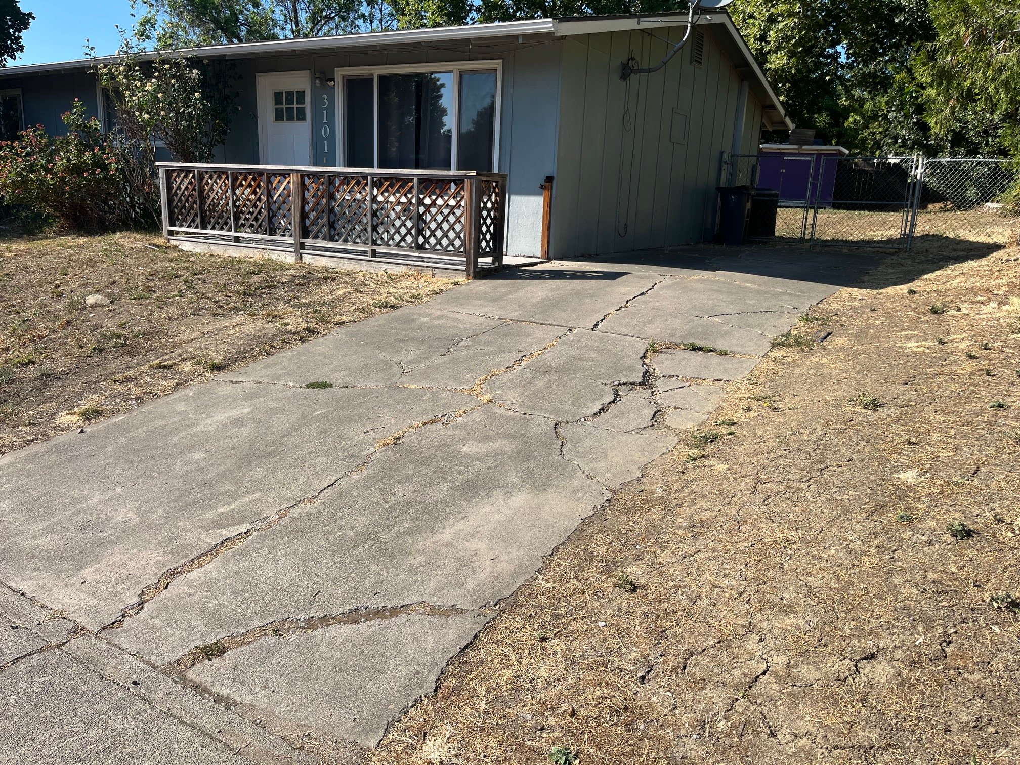 Medford Condo: 3101 Juanipero Way