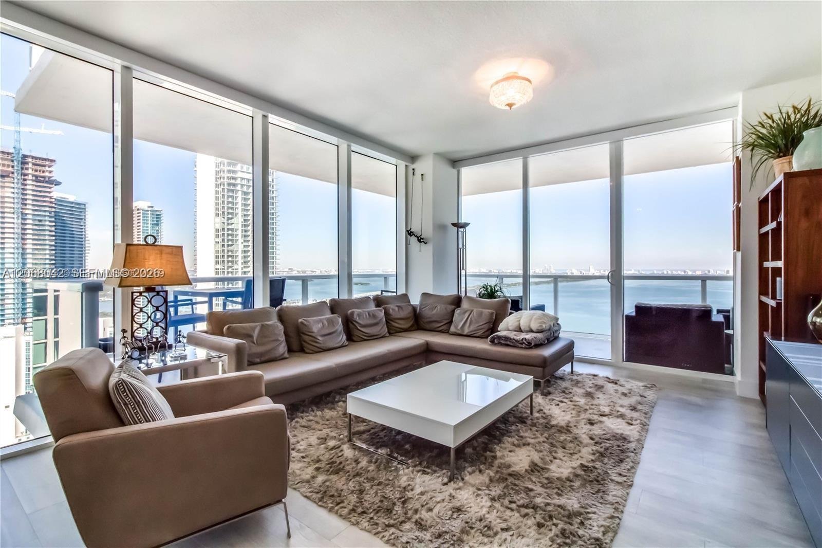 Miami Condo: 600 NE 27 St
