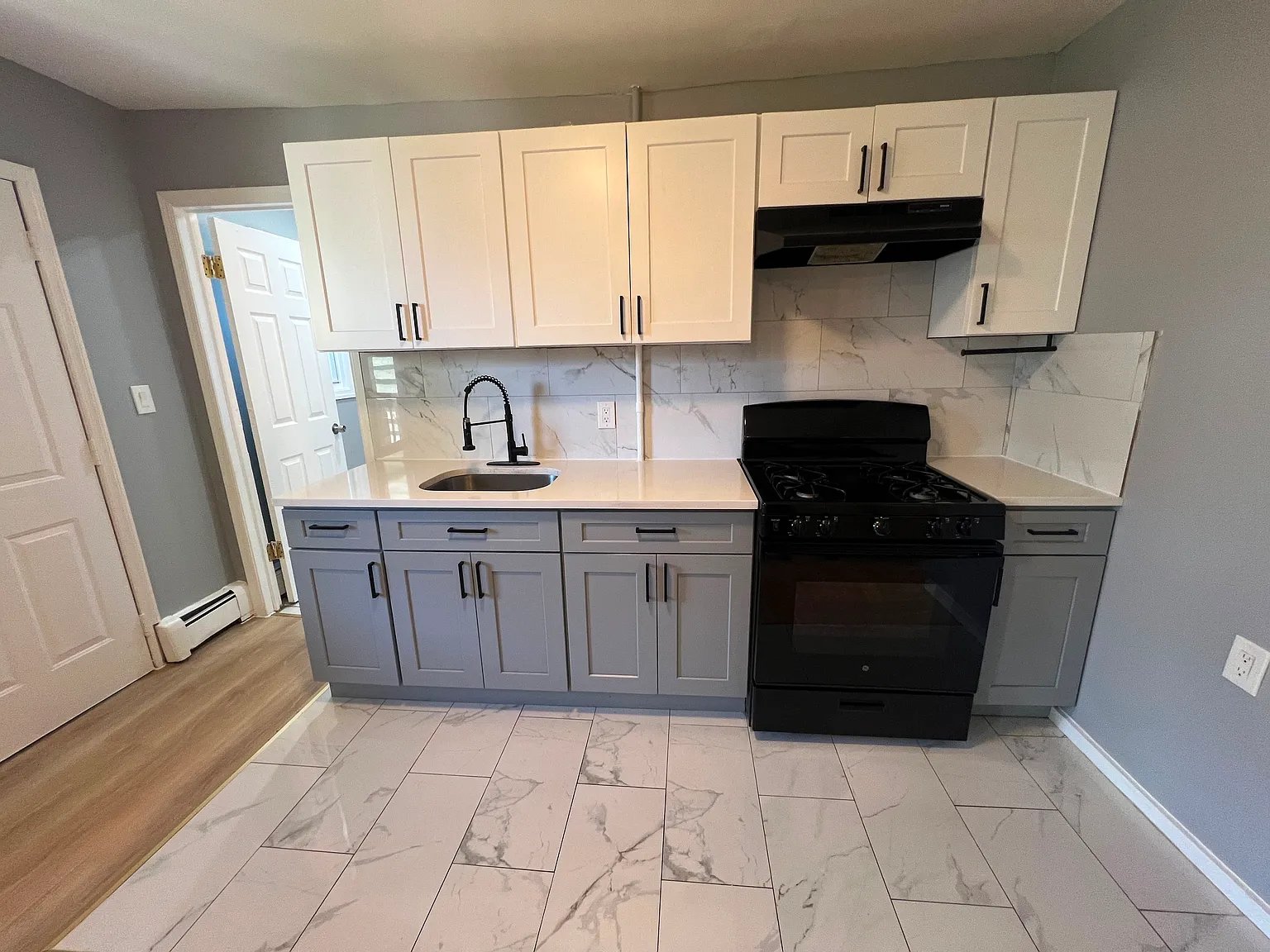 Paterson Apartment: 542 River St