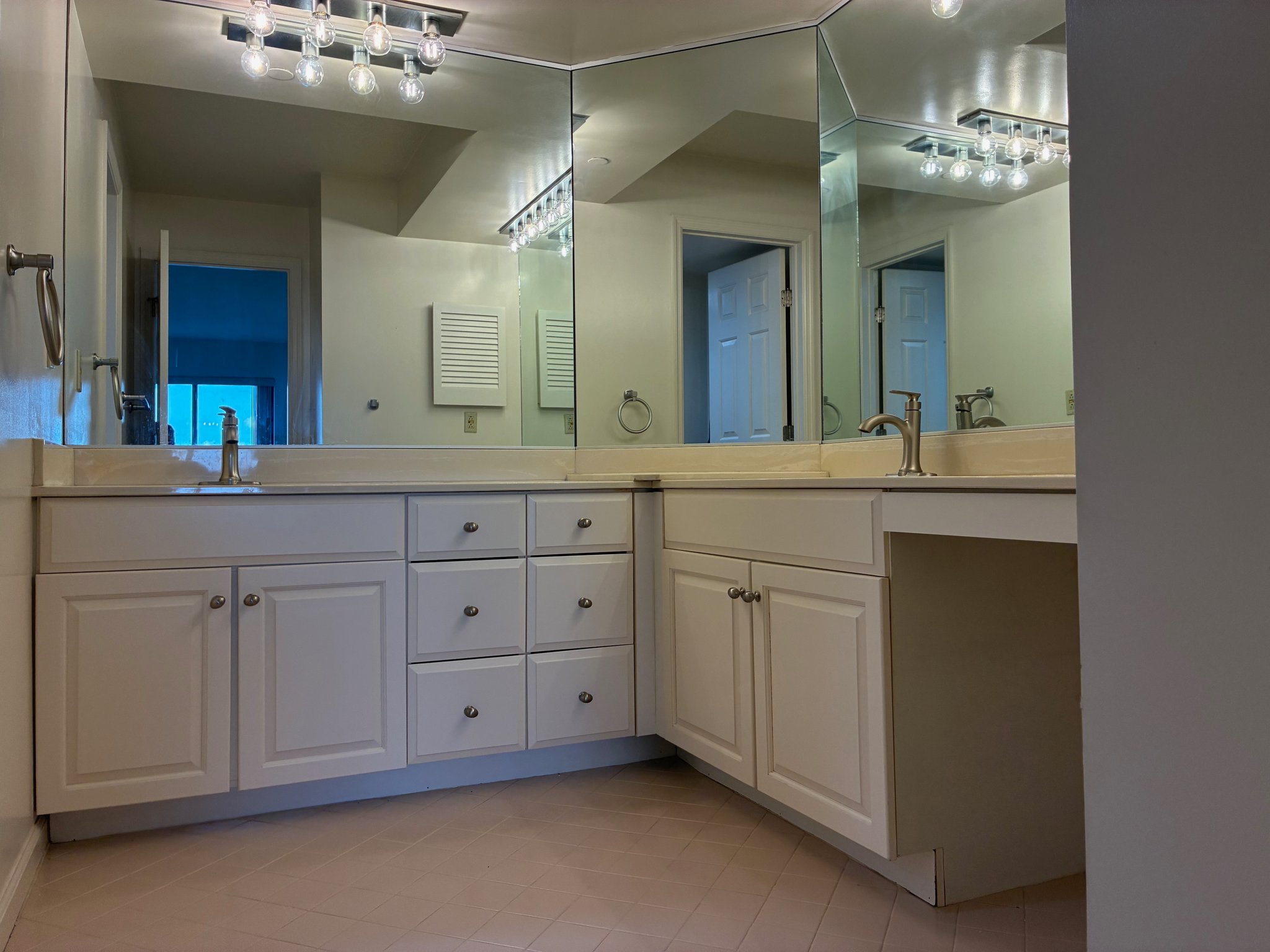 Newport News Condo: 7505 River Road