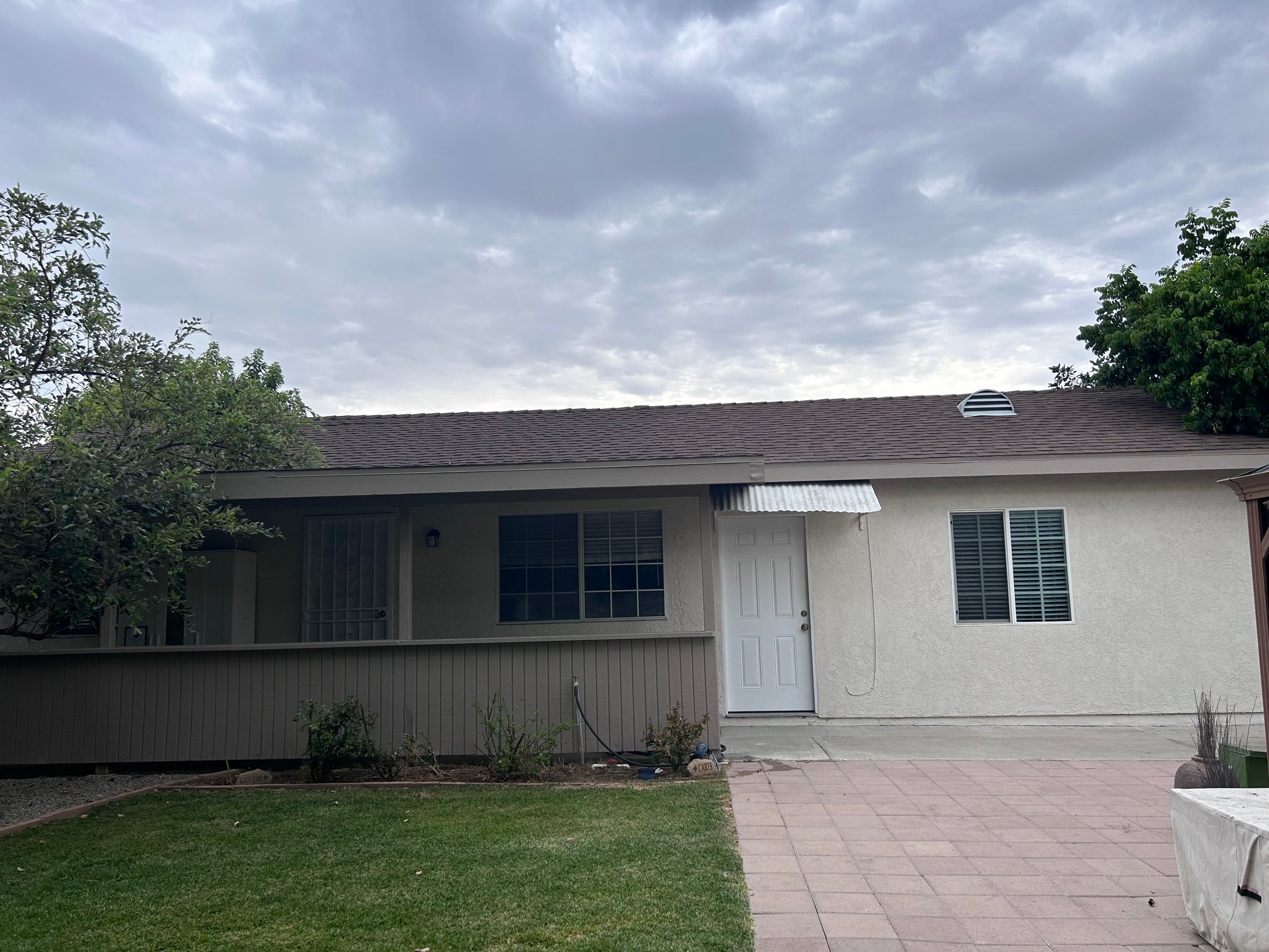 San Gabriel House: 3749 N Charlotte Ave