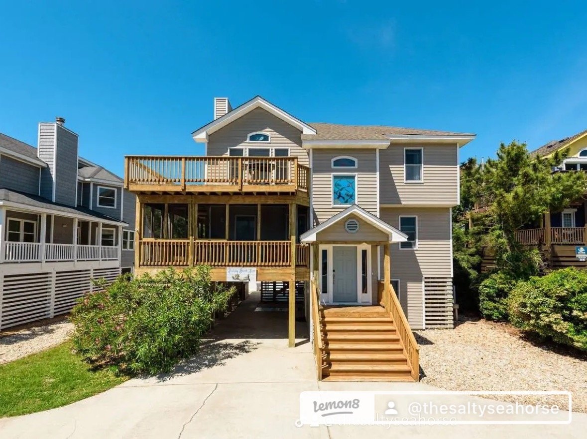 Corolla House: 750 Seahorse Ct