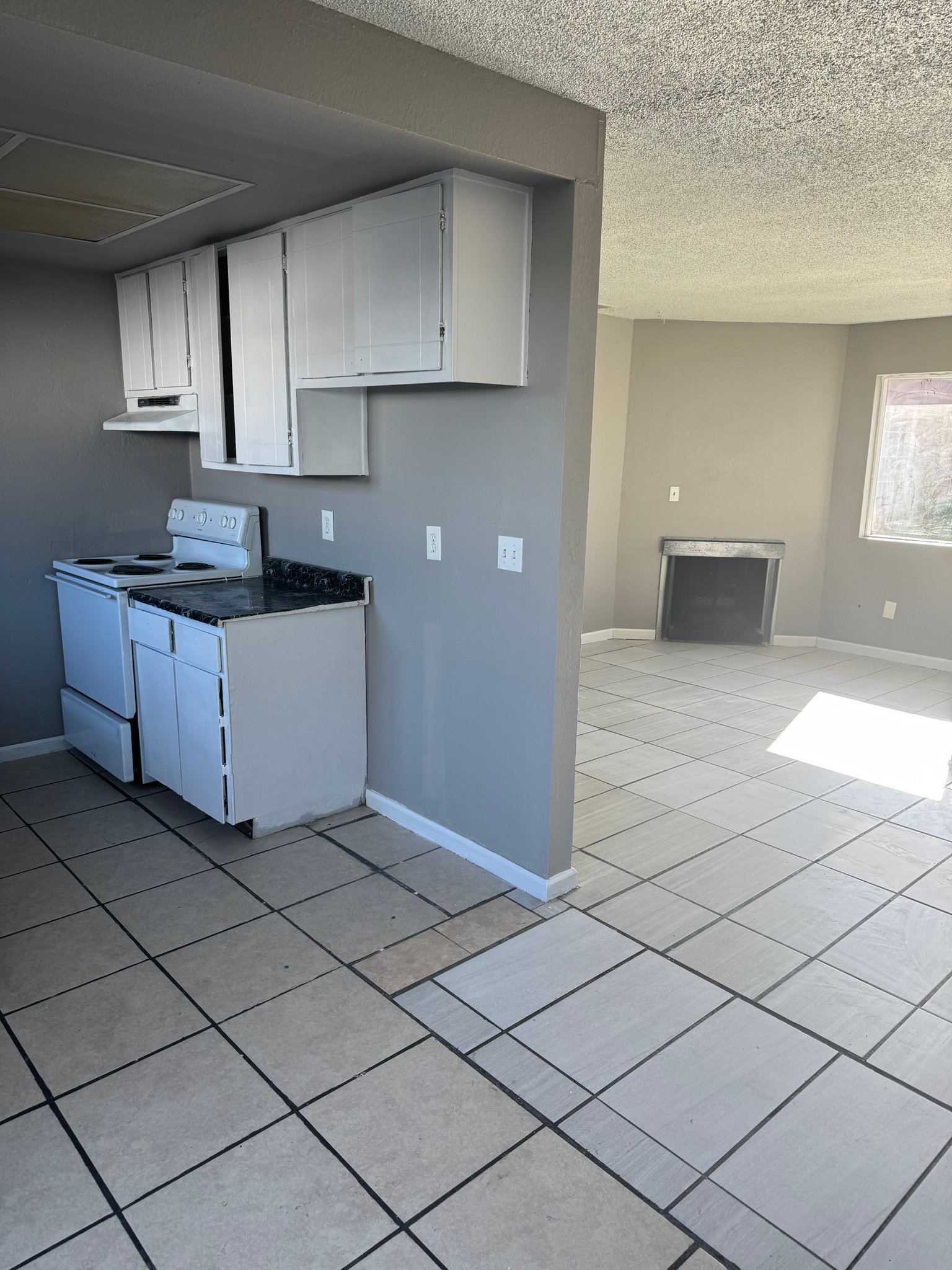 Stockton Multiplex: 22 Martinique Ct