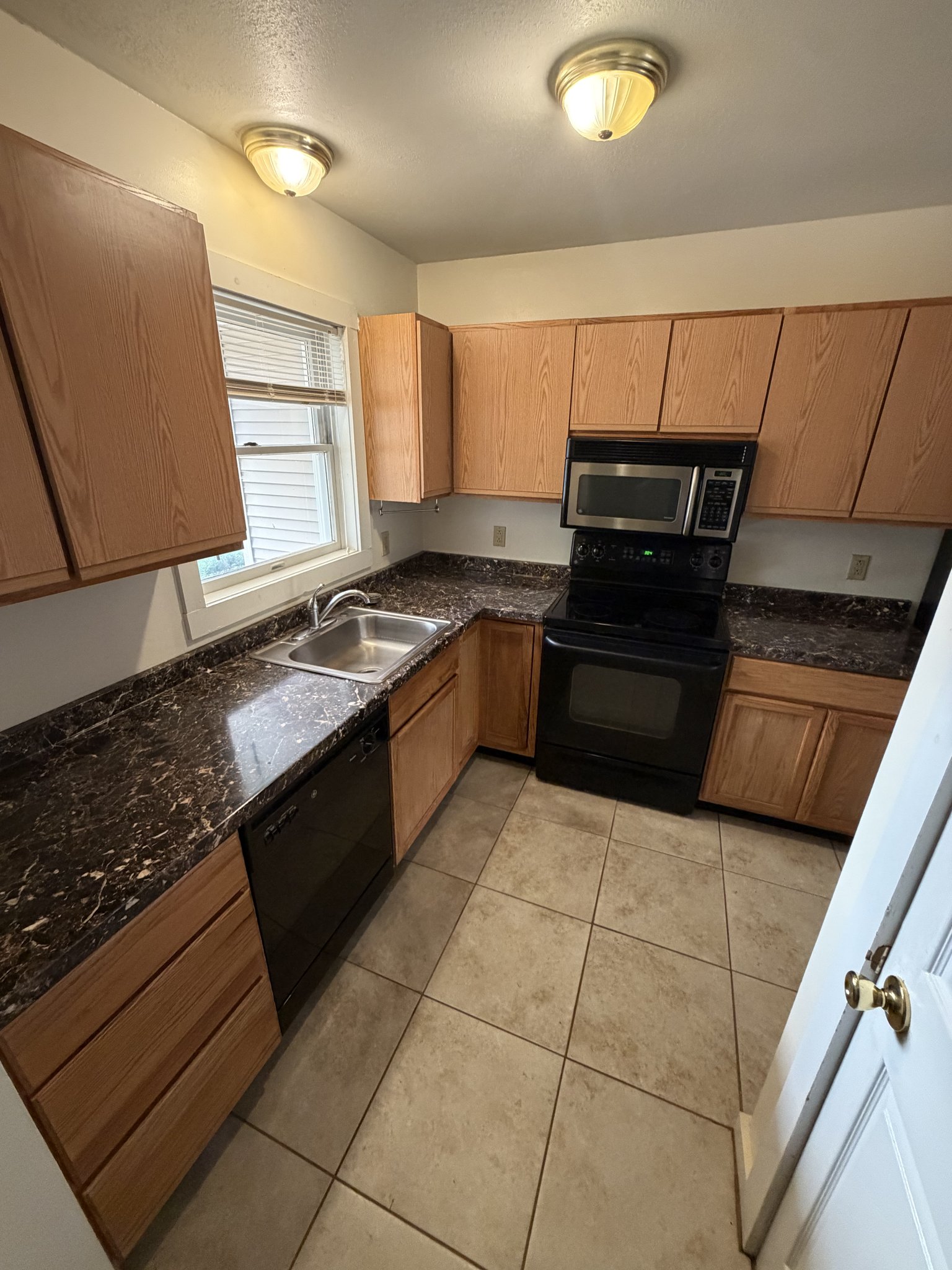 Saratoga Springs Townhome: 32 Allen Drive