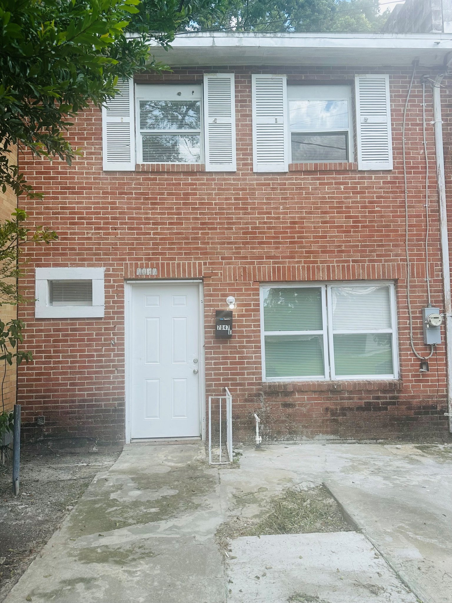 Jacksonville House: 7047 Ken Knight Dr E