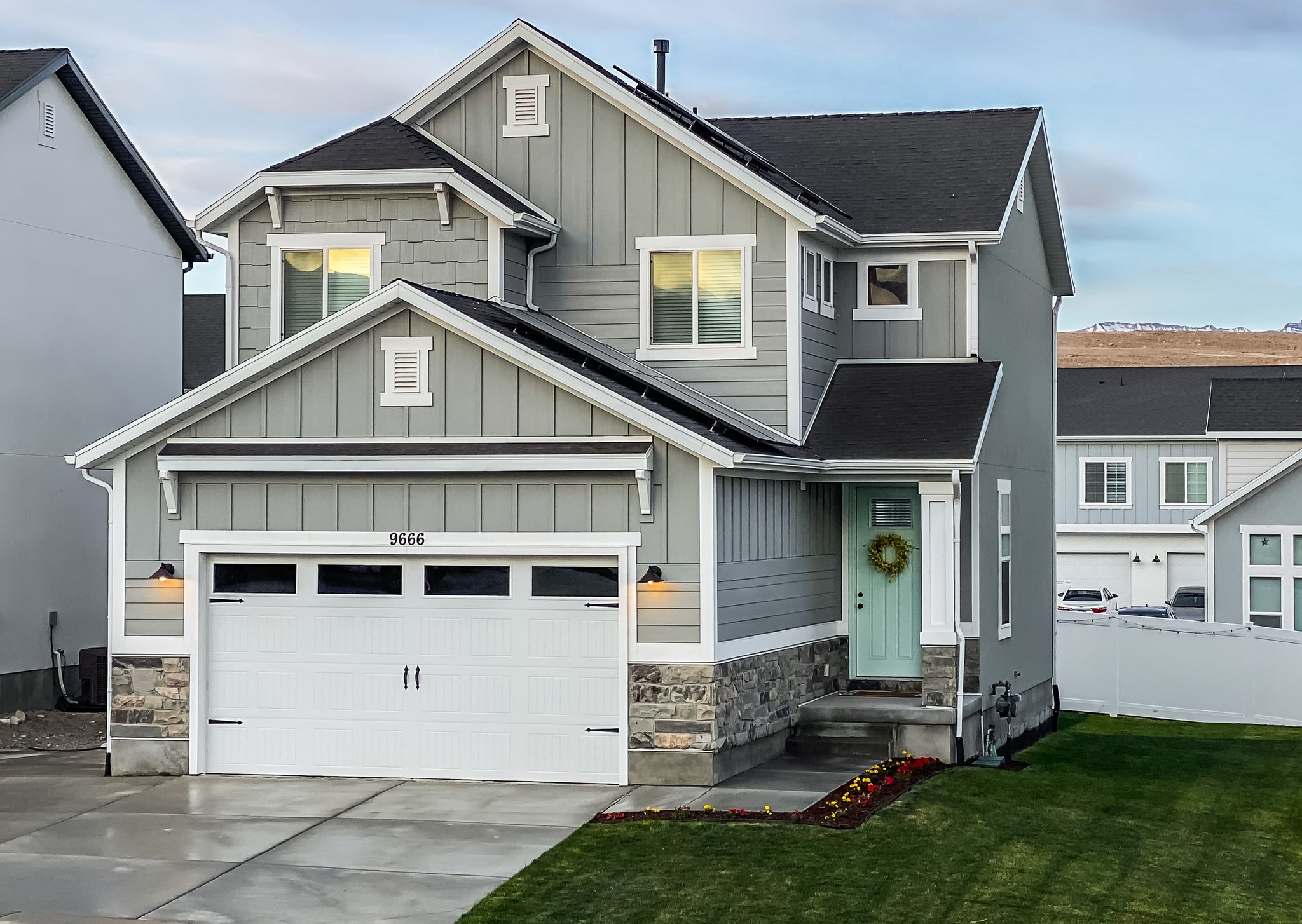 Eagle Mountain House: 9666 N Red Bridge Rd