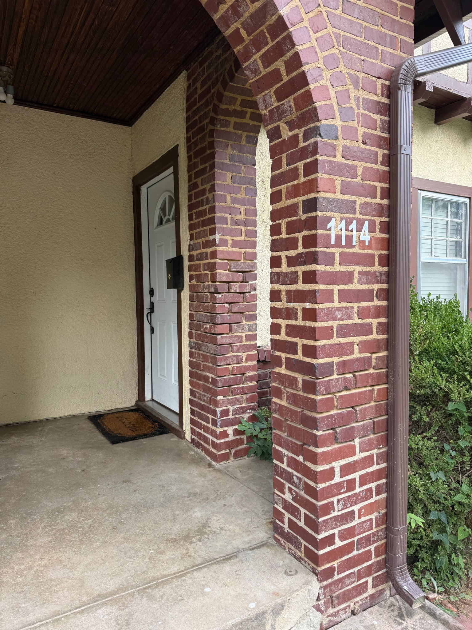 Wichita Townhome: 1114 n Carlos st