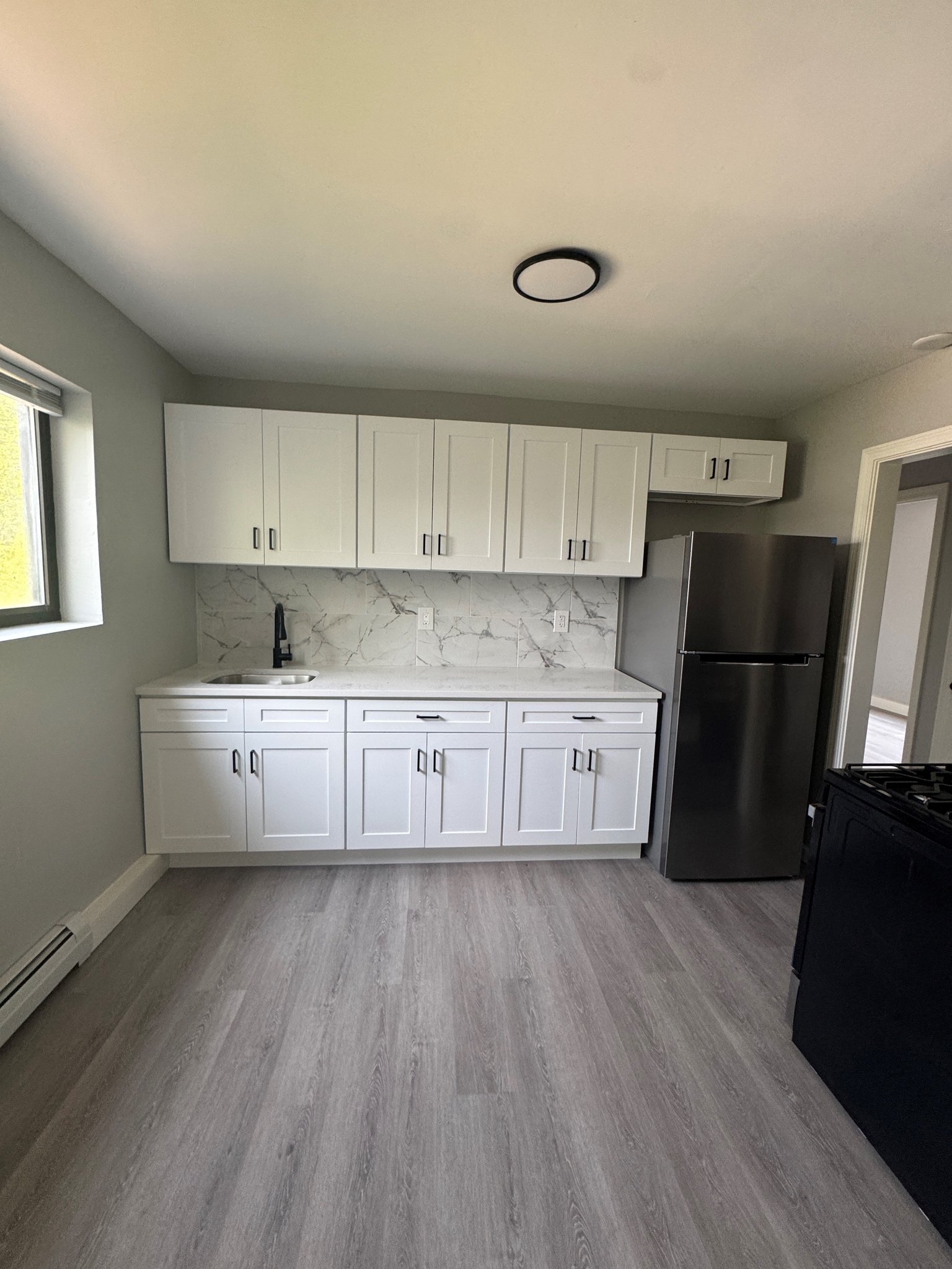 Hartford Apartment: 180 Earle Street