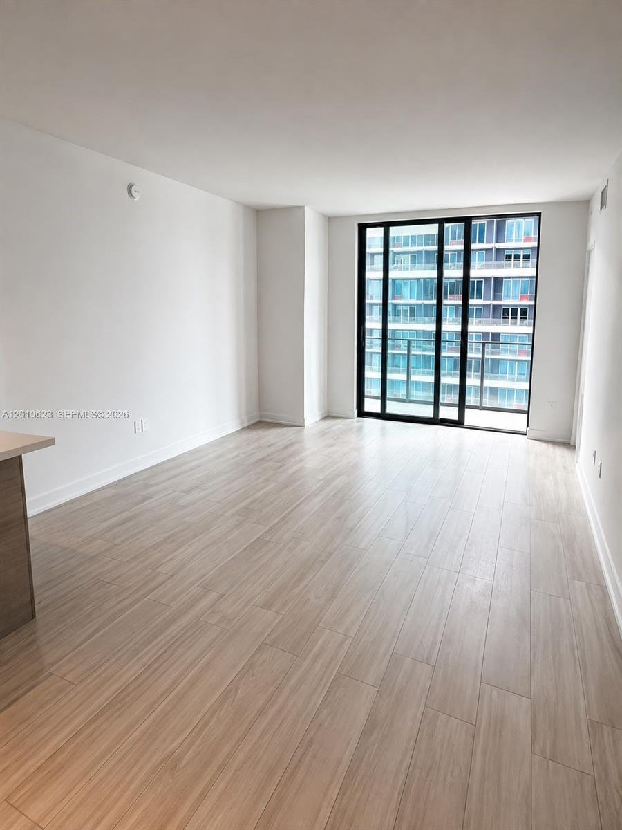 Miami Condo: 1300 S Miami Ave # 1908