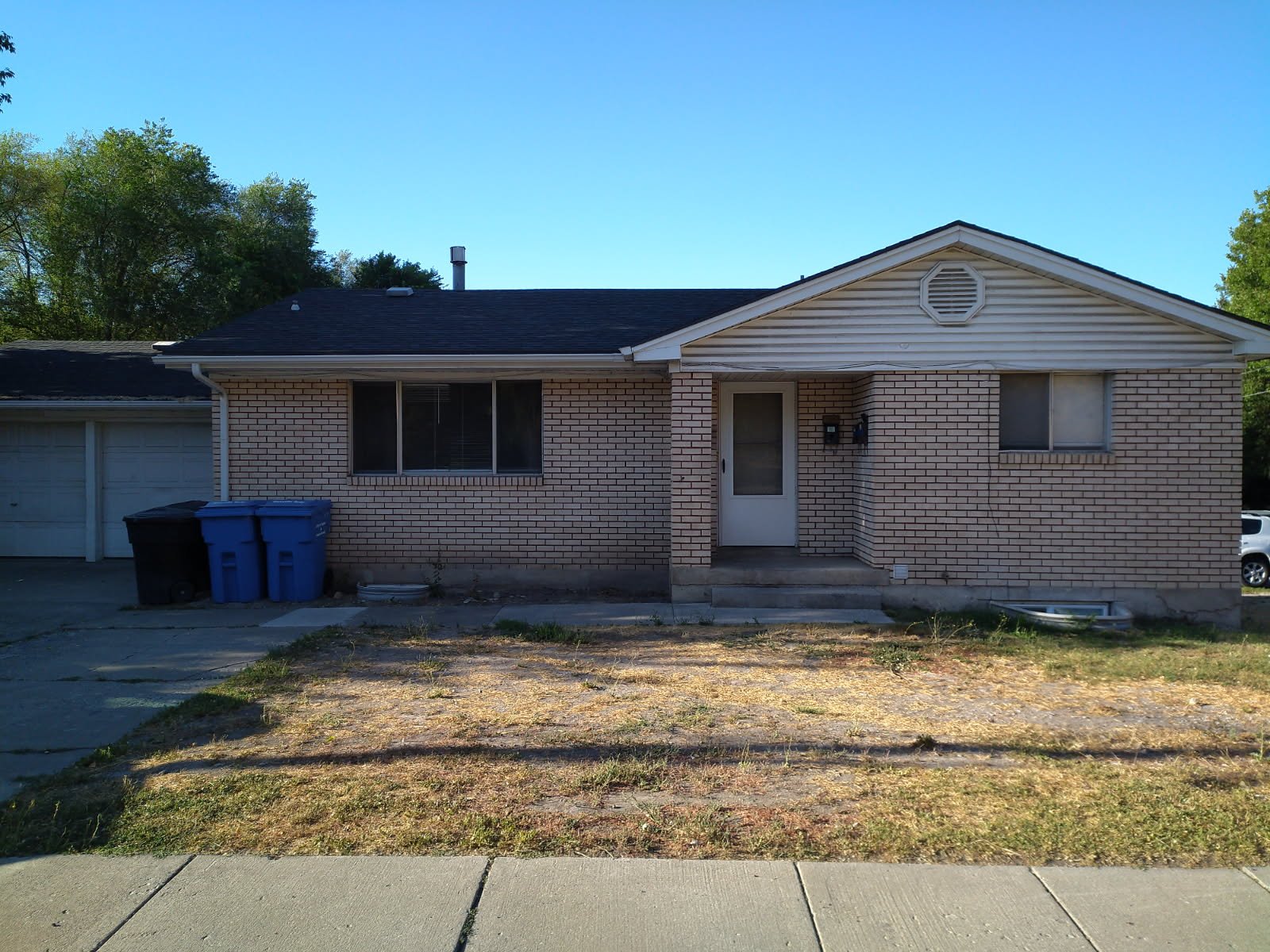 Logan Apartment: 510 E. 200 N.