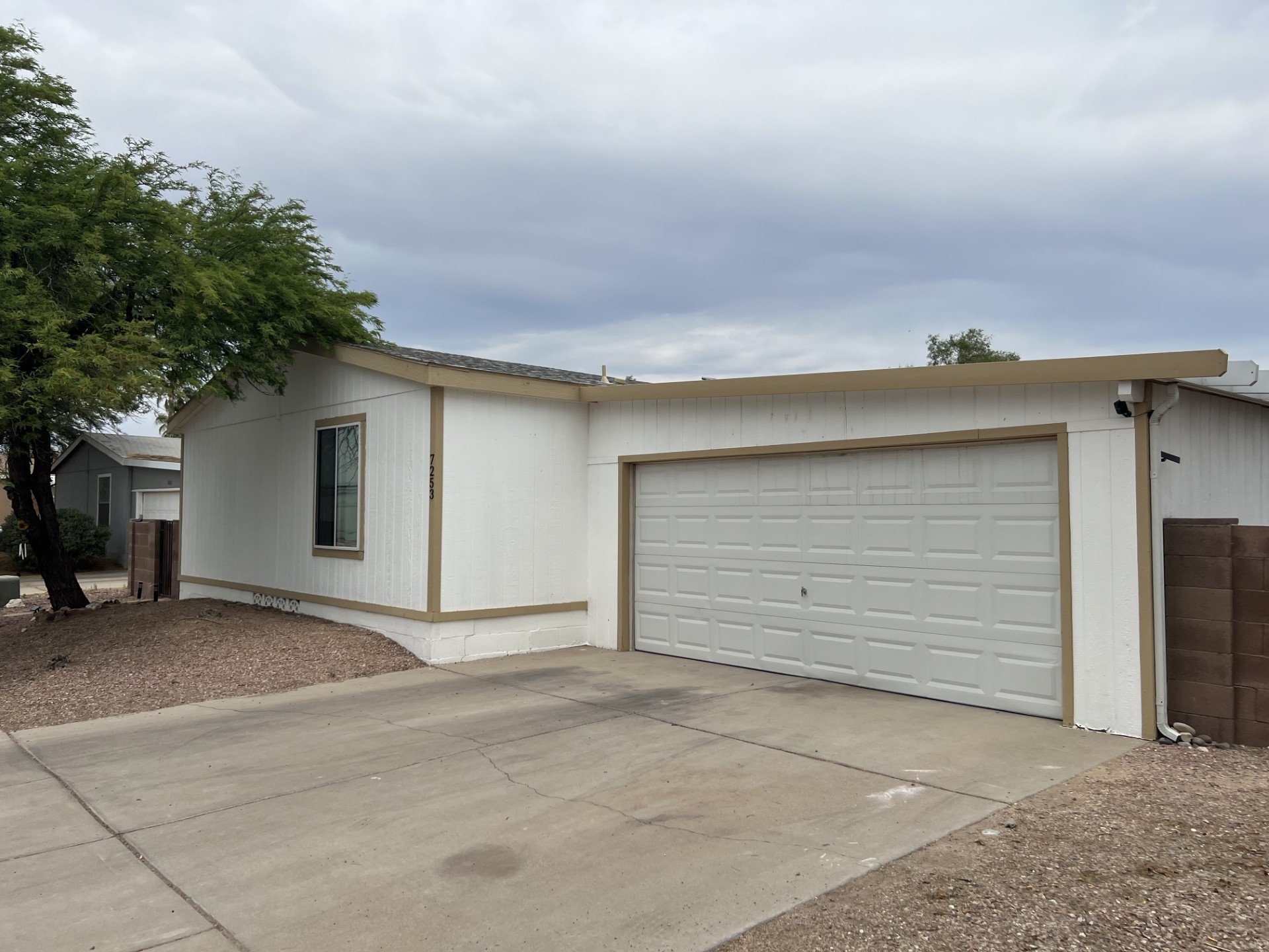 Tucson House: 7253 S Ventanna De Las Piedras
