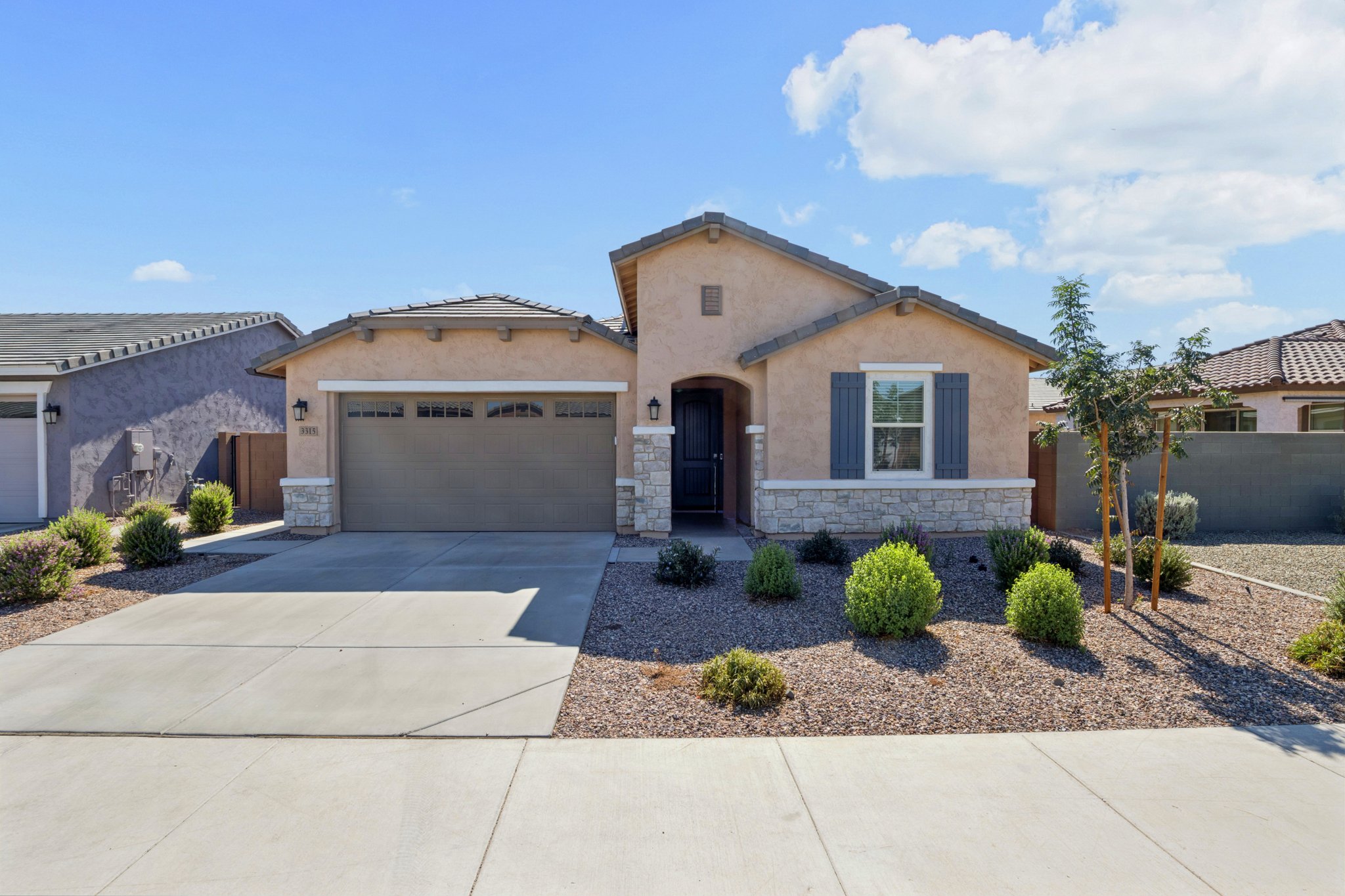 Mesa House: 3315 S Piedra